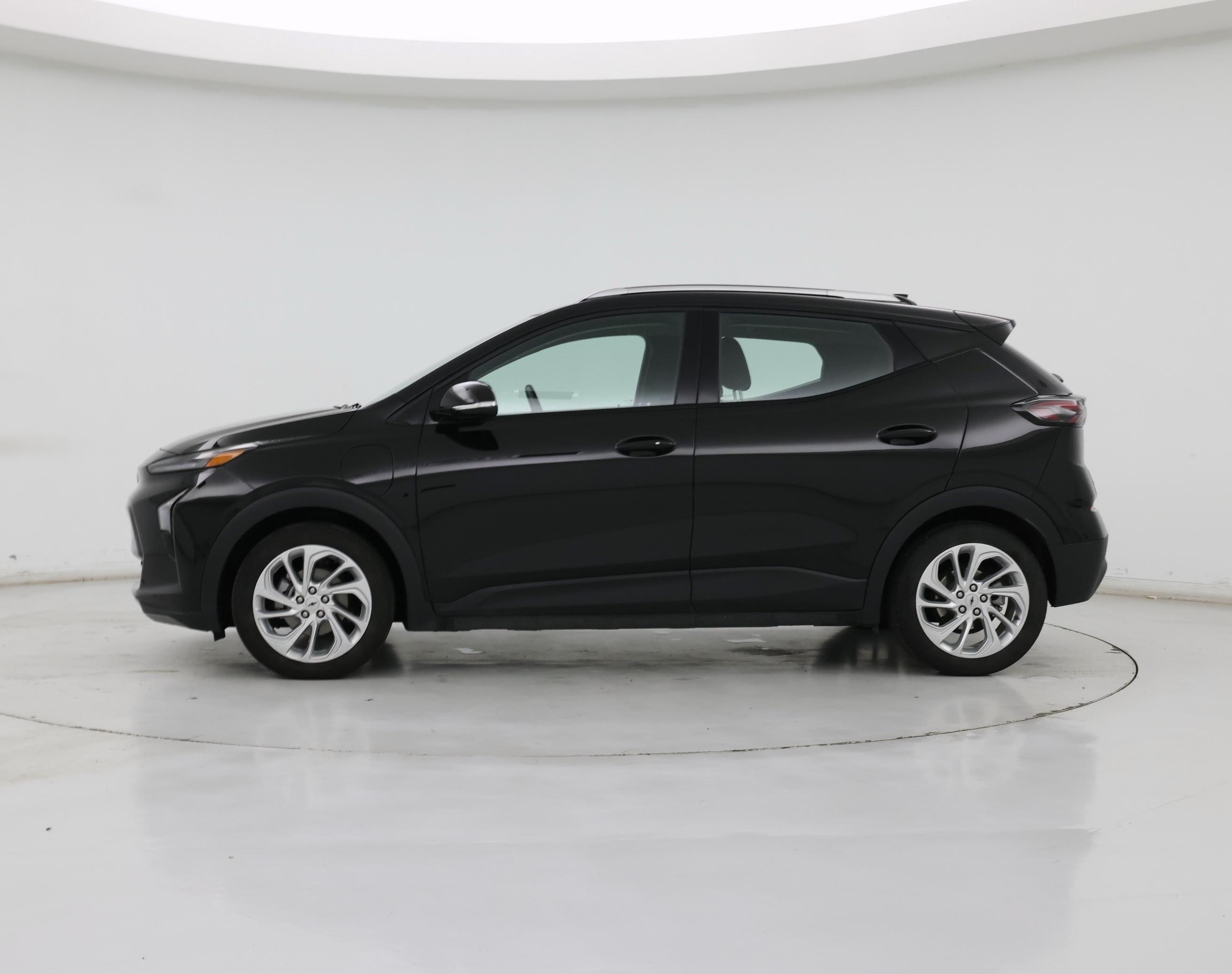 Thumbnail: 2023 Chevrolet Bolt EUV - 3