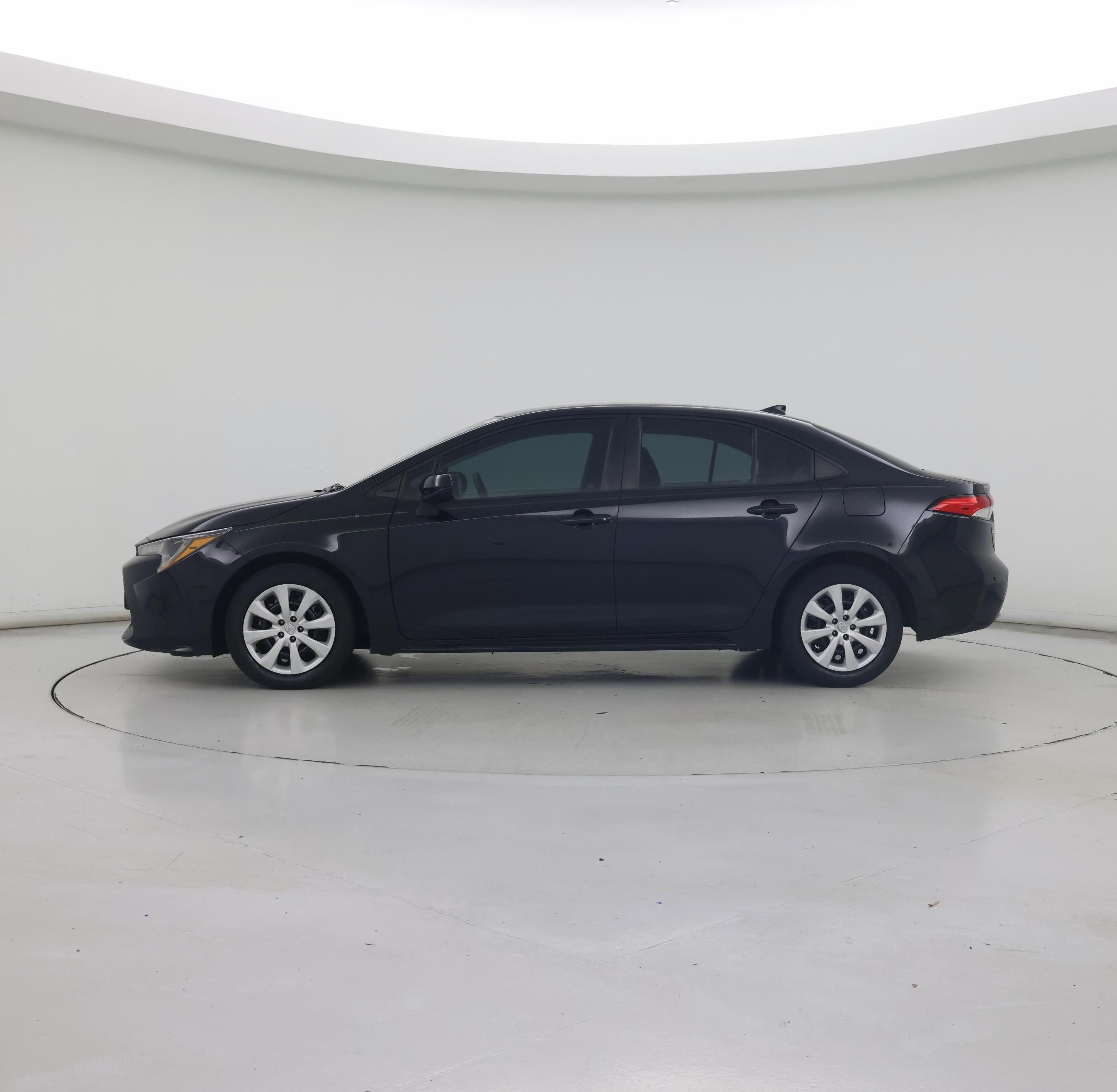 Thumbnail: 2022 Toyota Corolla - 3