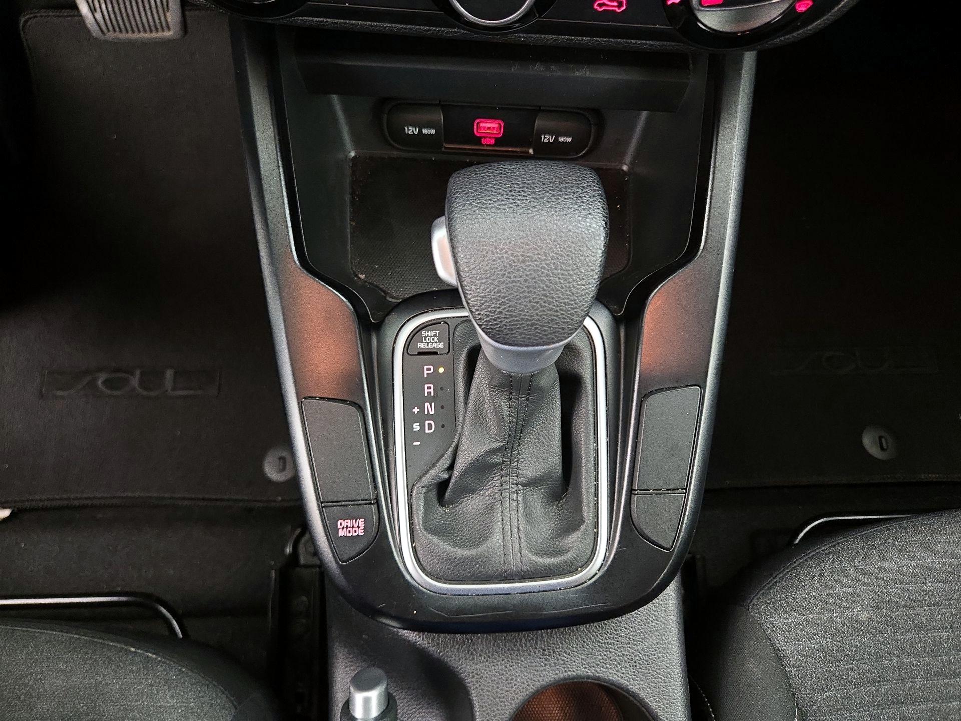 Thumbnail: 2020 Kia Soul - 17
