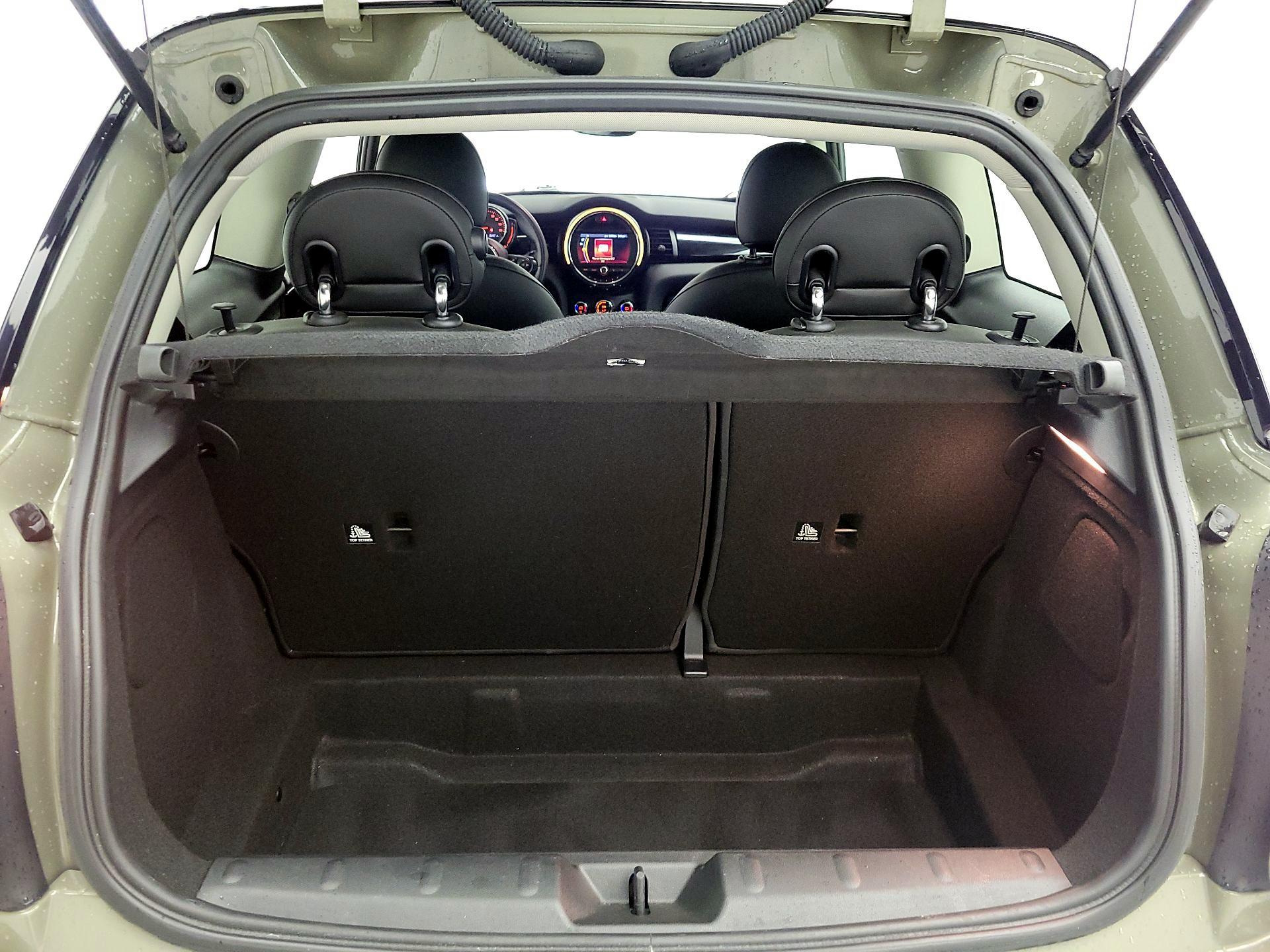 Thumbnail: 2019 MINI Cooper Hardtop - 19