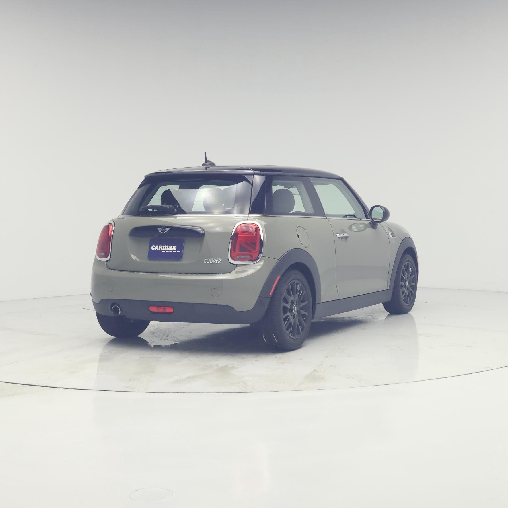Thumbnail: 2019 MINI Cooper Hardtop - 8