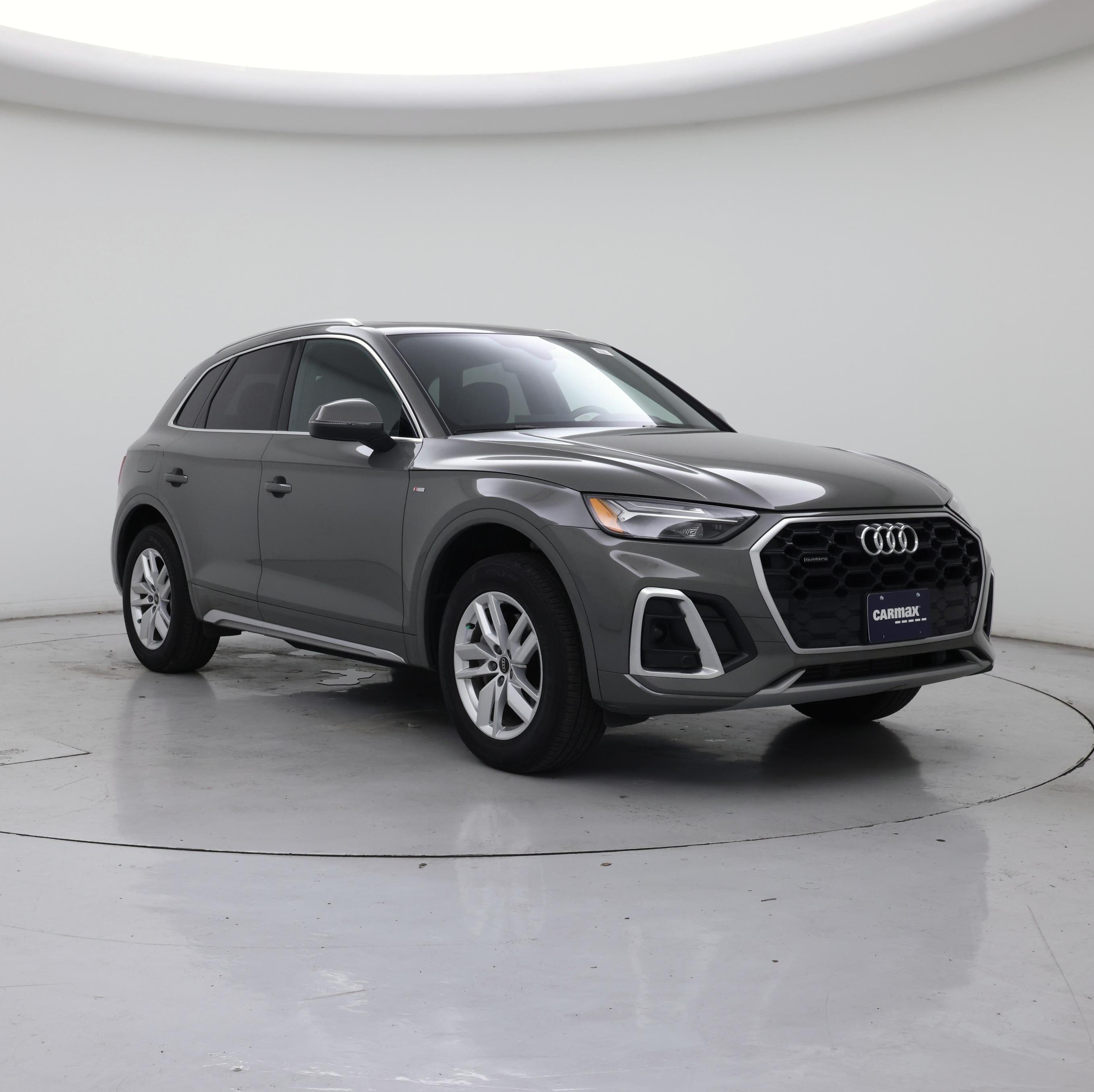 Gray 2023 Audi Q5 SUV / Crossover All-Wheel Drive Automatic