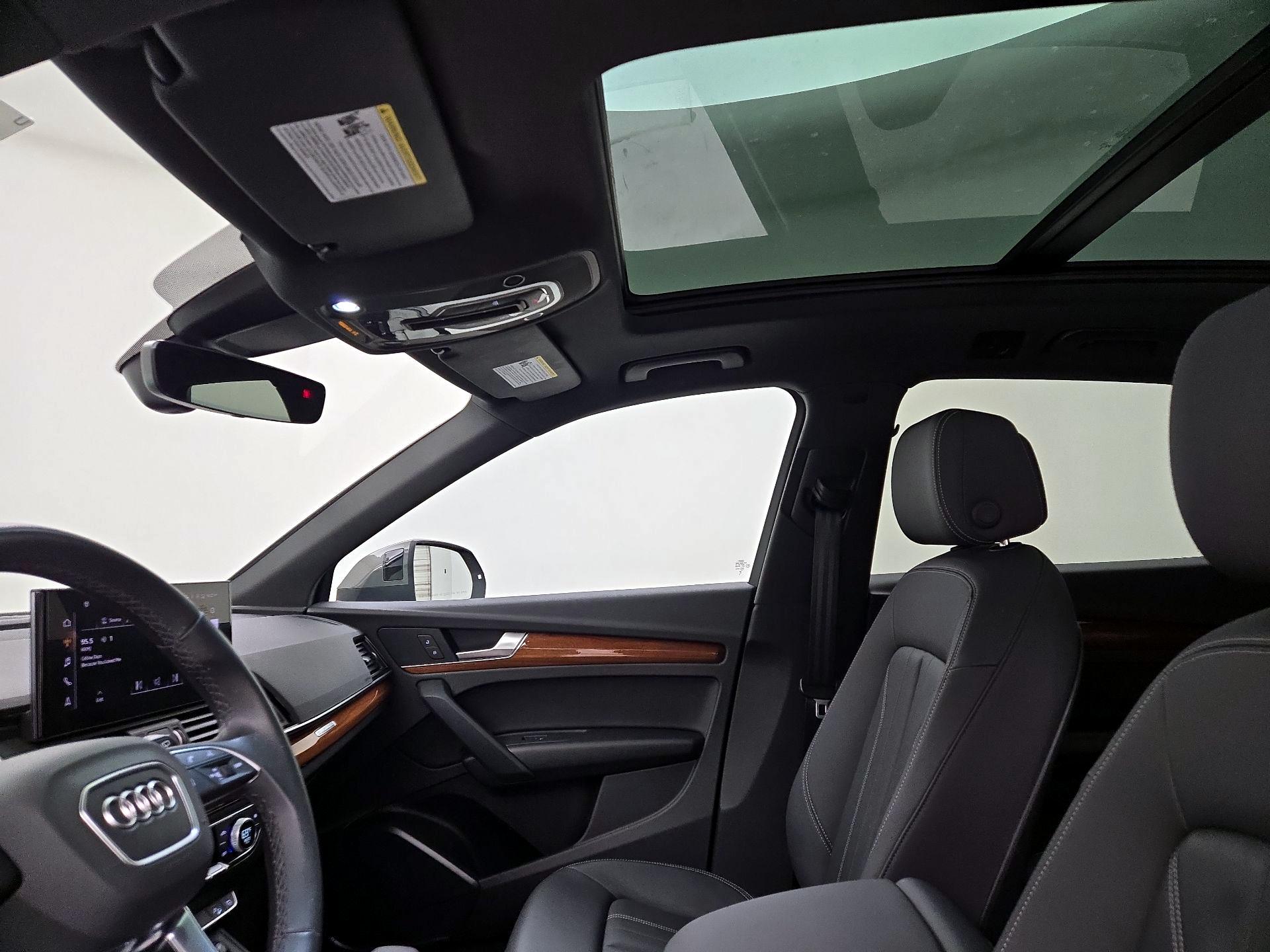 Thumbnail: 2023 Audi Q5 - 19