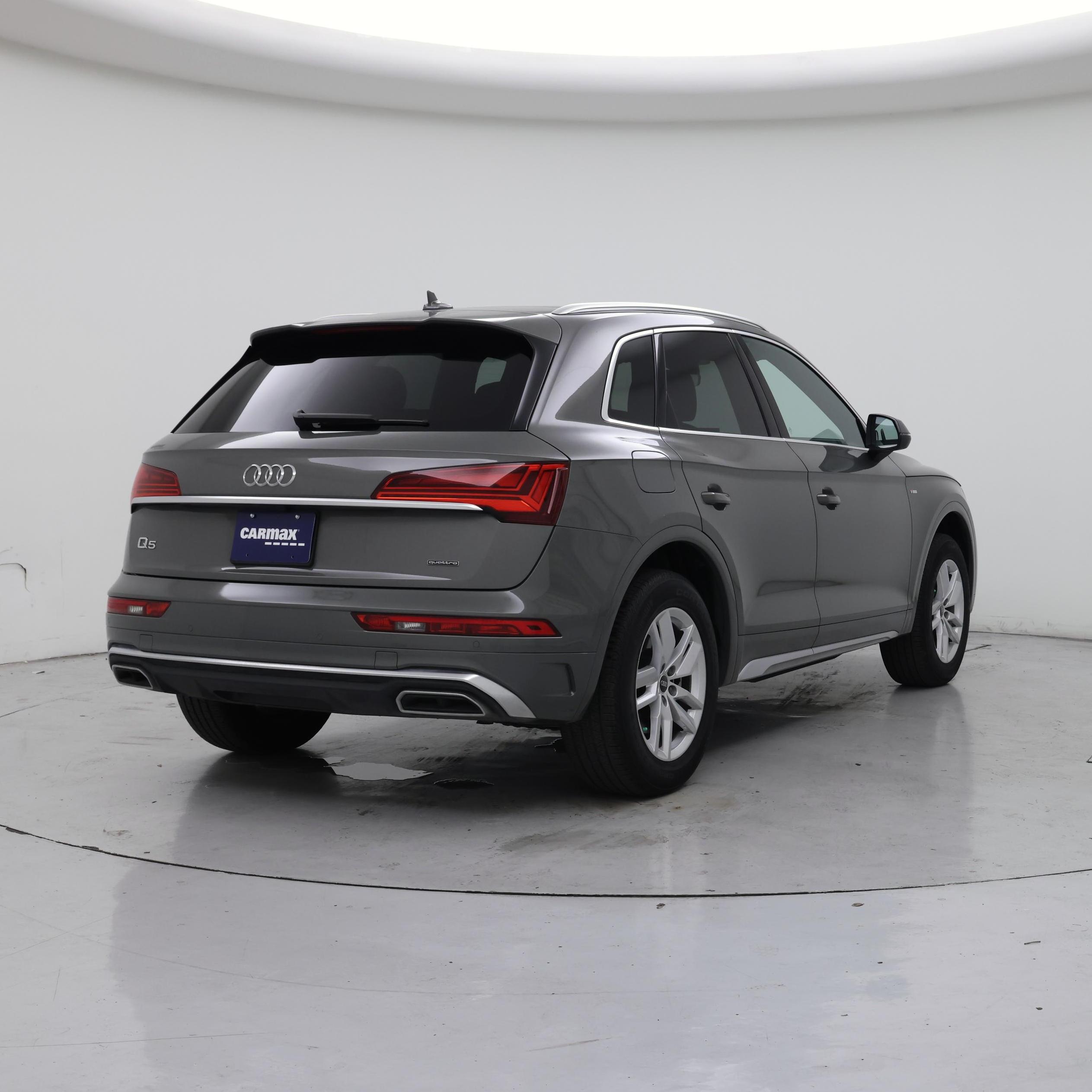 Thumbnail: 2023 Audi Q5 - 8
