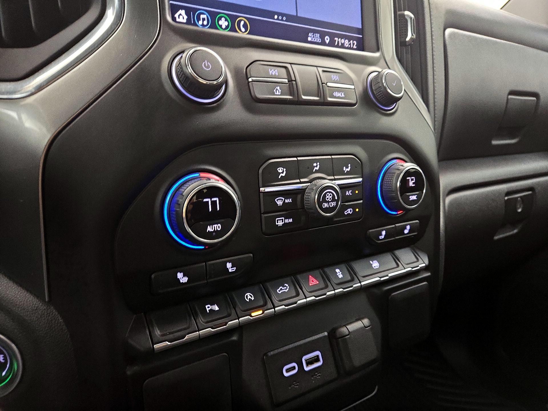 Thumbnail: 2022 Chevrolet Silverado 1500 - 16