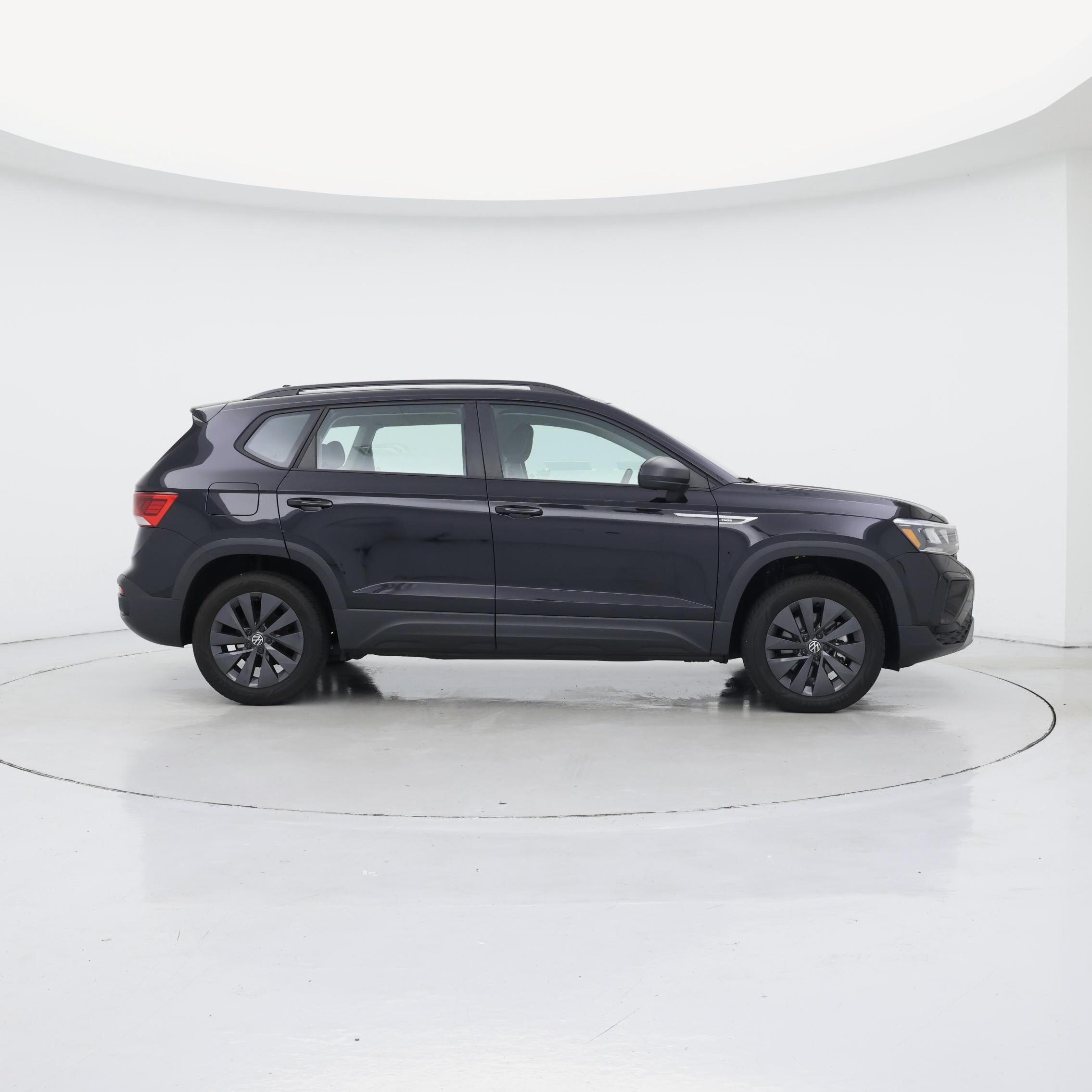 Thumbnail: 2024 Volkswagen Taos - 7