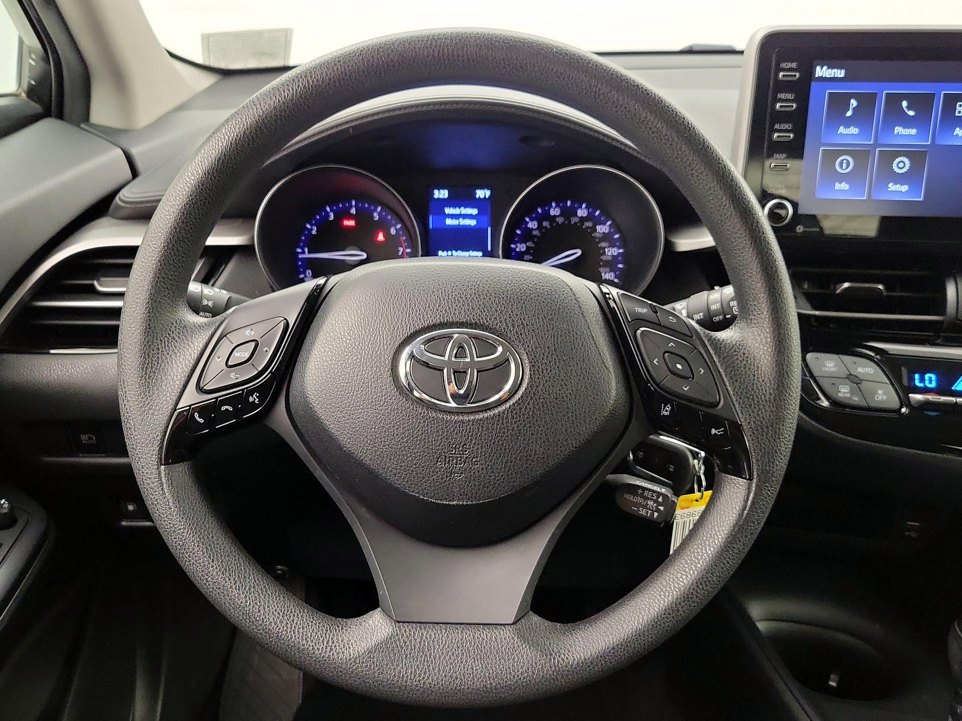 Thumbnail: 2021 Toyota C-HR - 10
