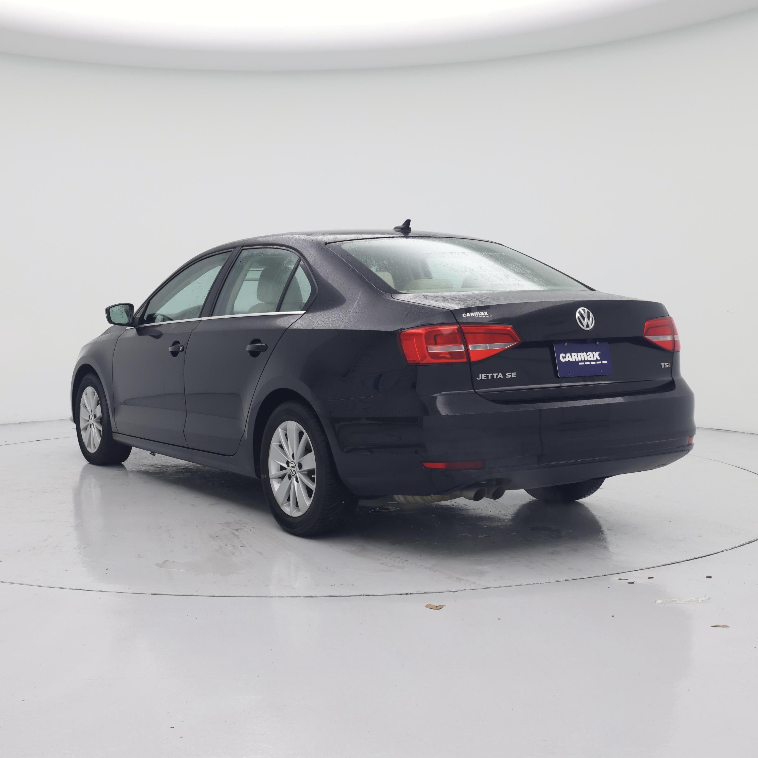 Thumbnail: 2015 Volkswagen Jetta - 2