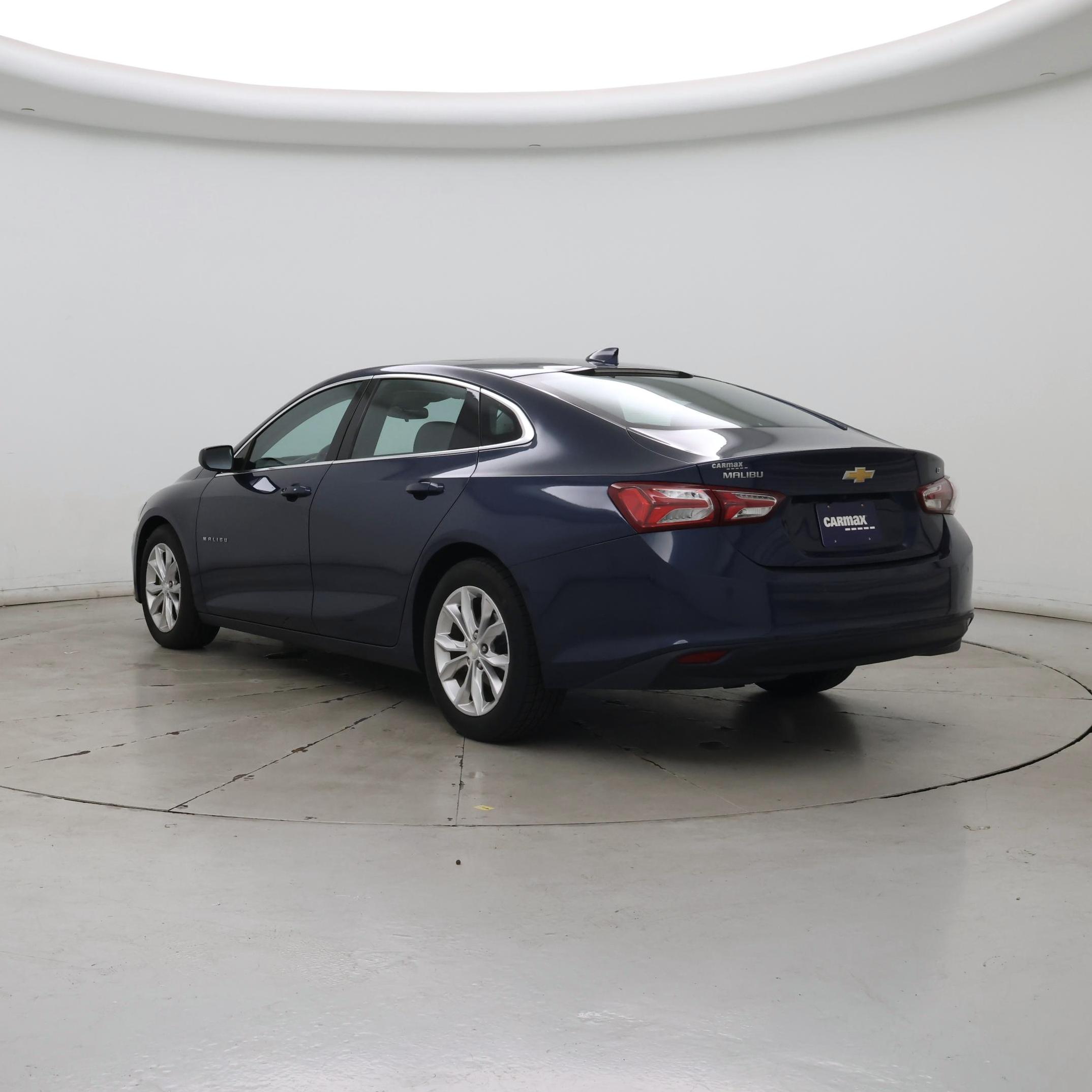 Thumbnail: 2020 Chevrolet Malibu - 2