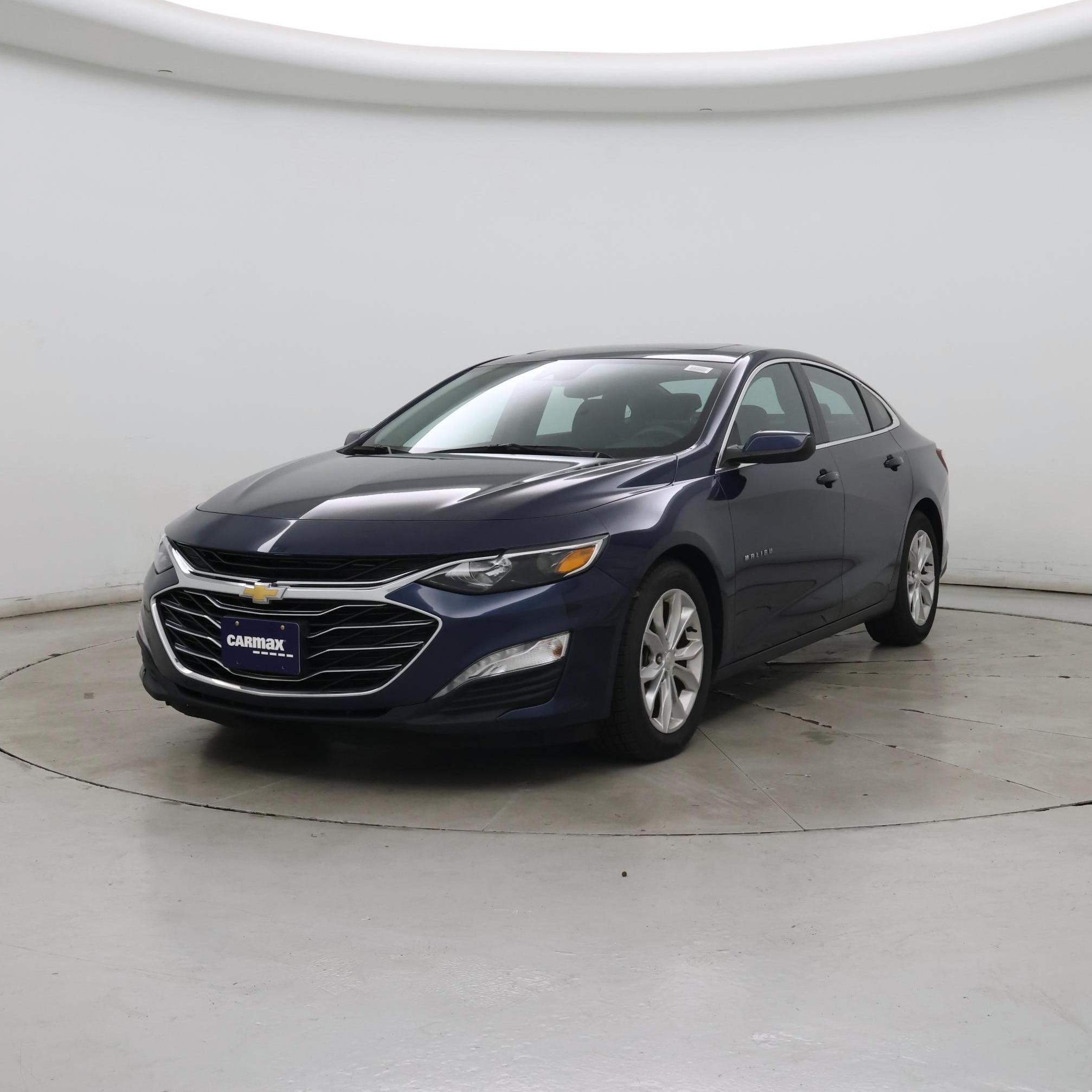 Thumbnail: 2020 Chevrolet Malibu - 4
