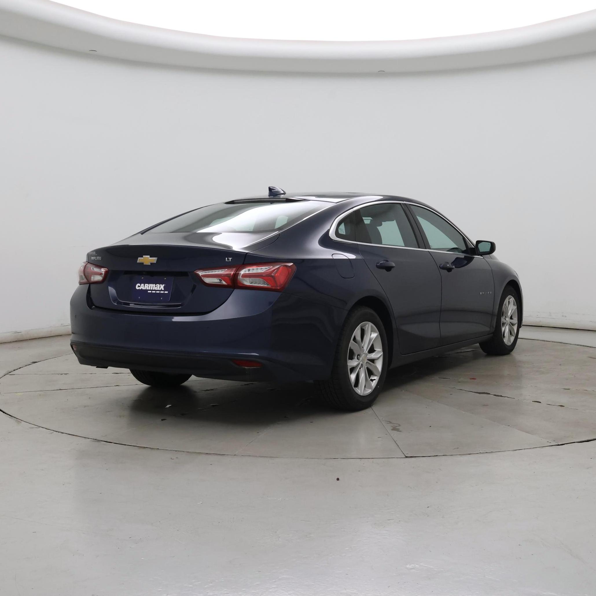 Thumbnail: 2020 Chevrolet Malibu - 8