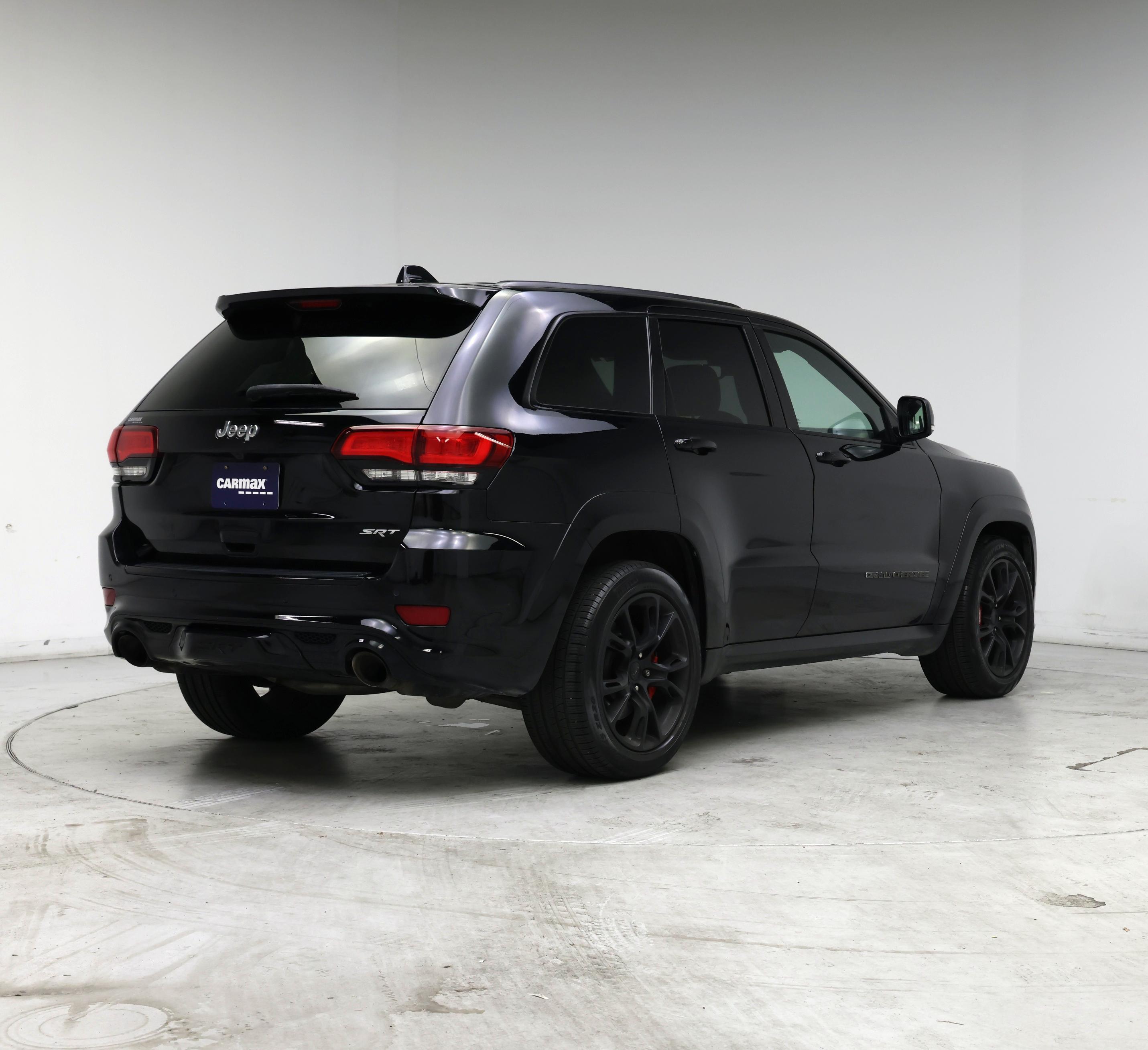 Thumbnail: 2017 Jeep Grand Cherokee - 8