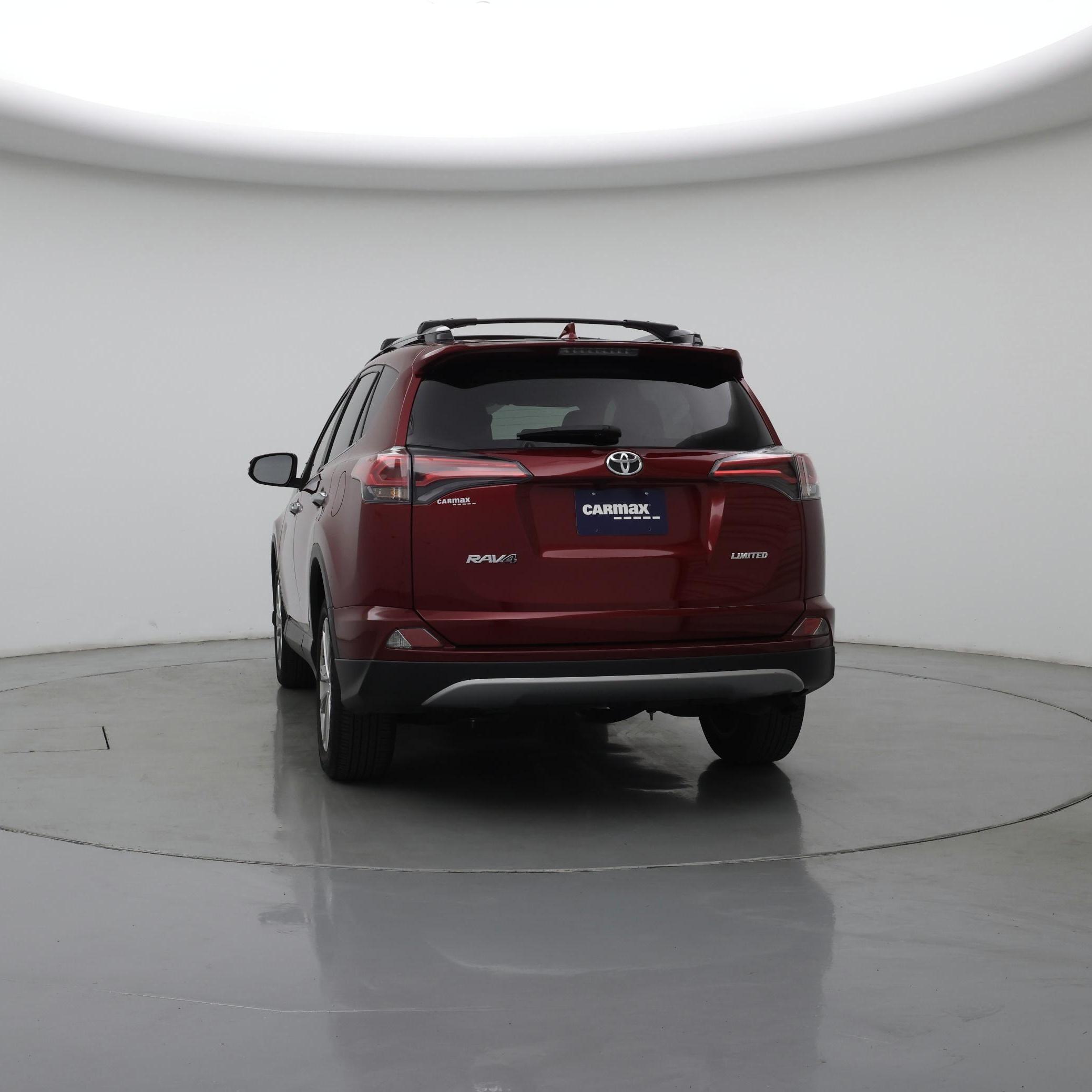 Thumbnail: 2018 Toyota RAV4 - 6