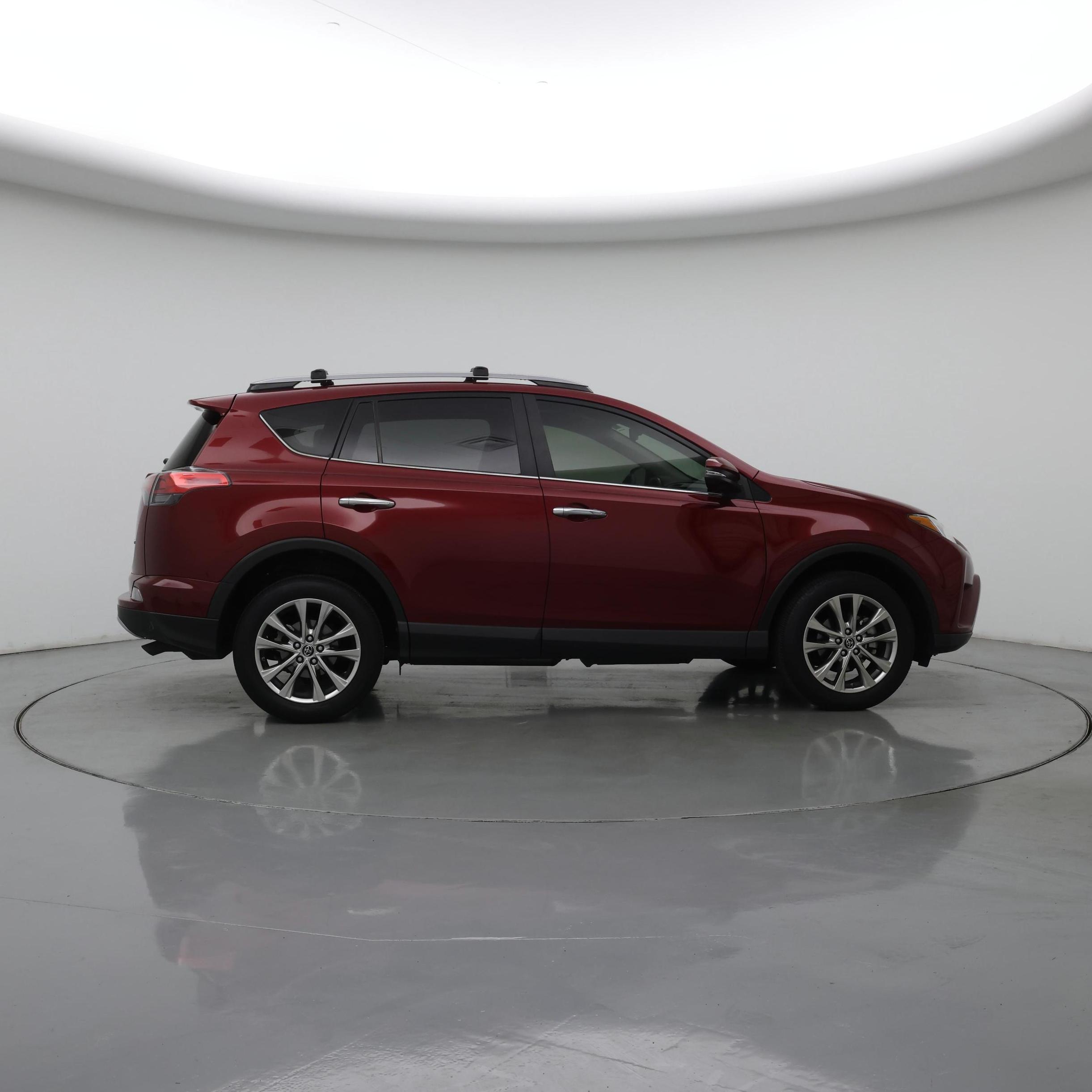 Thumbnail: 2018 Toyota RAV4 - 7