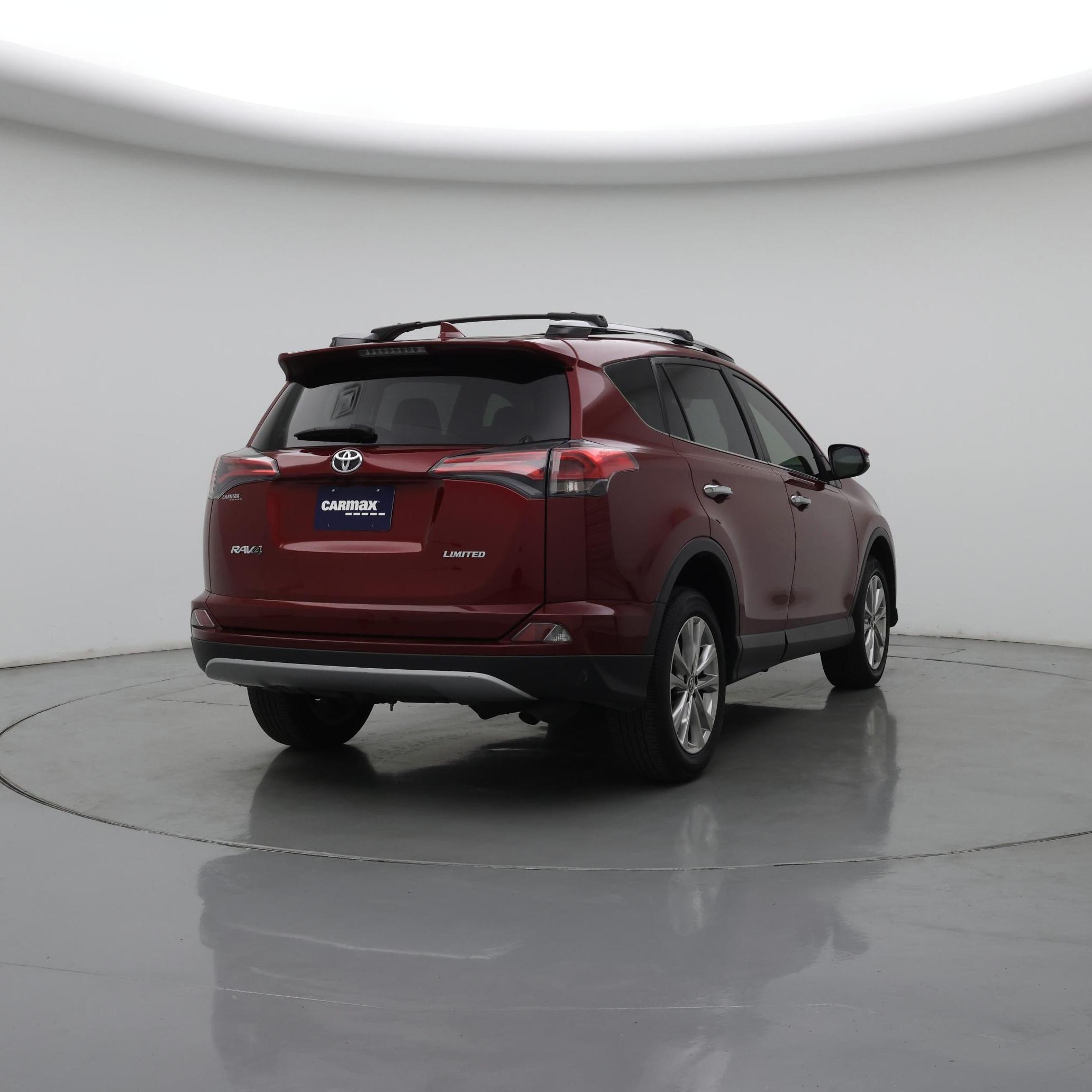 Thumbnail: 2018 Toyota RAV4 - 8