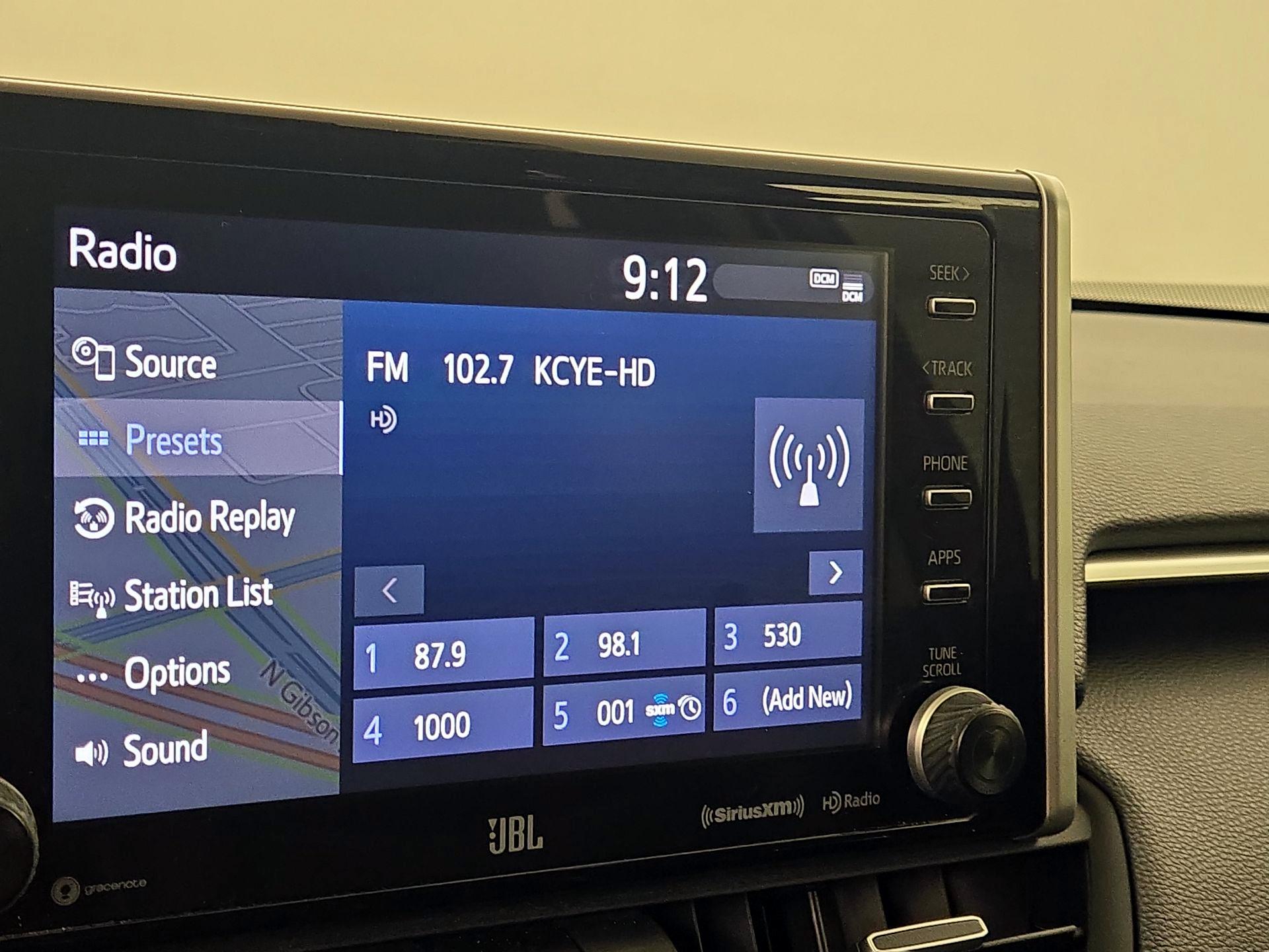 Thumbnail: 2019 Toyota RAV4 - 16