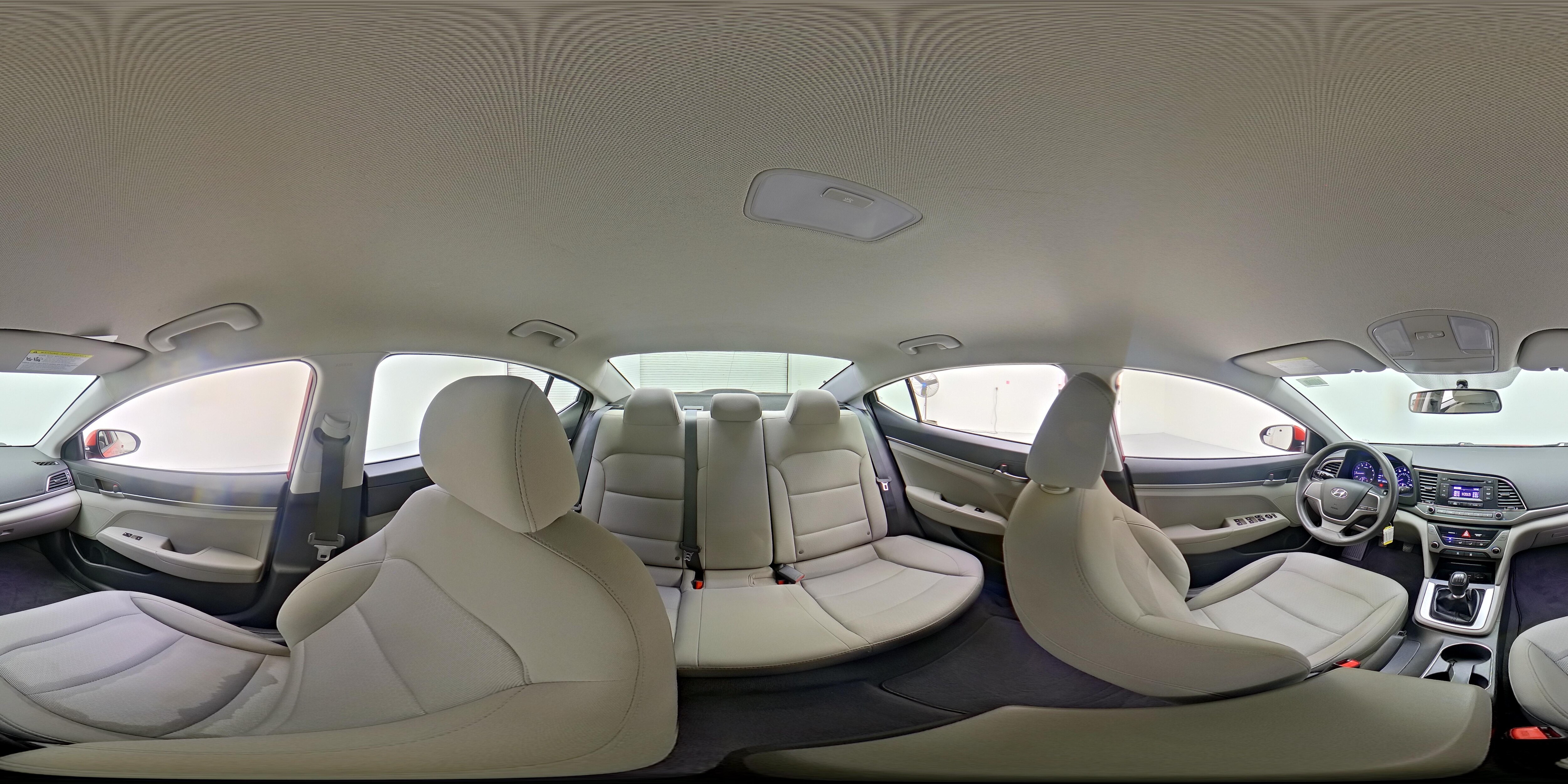 2018 Hyundai Elantra SE - Photo 23