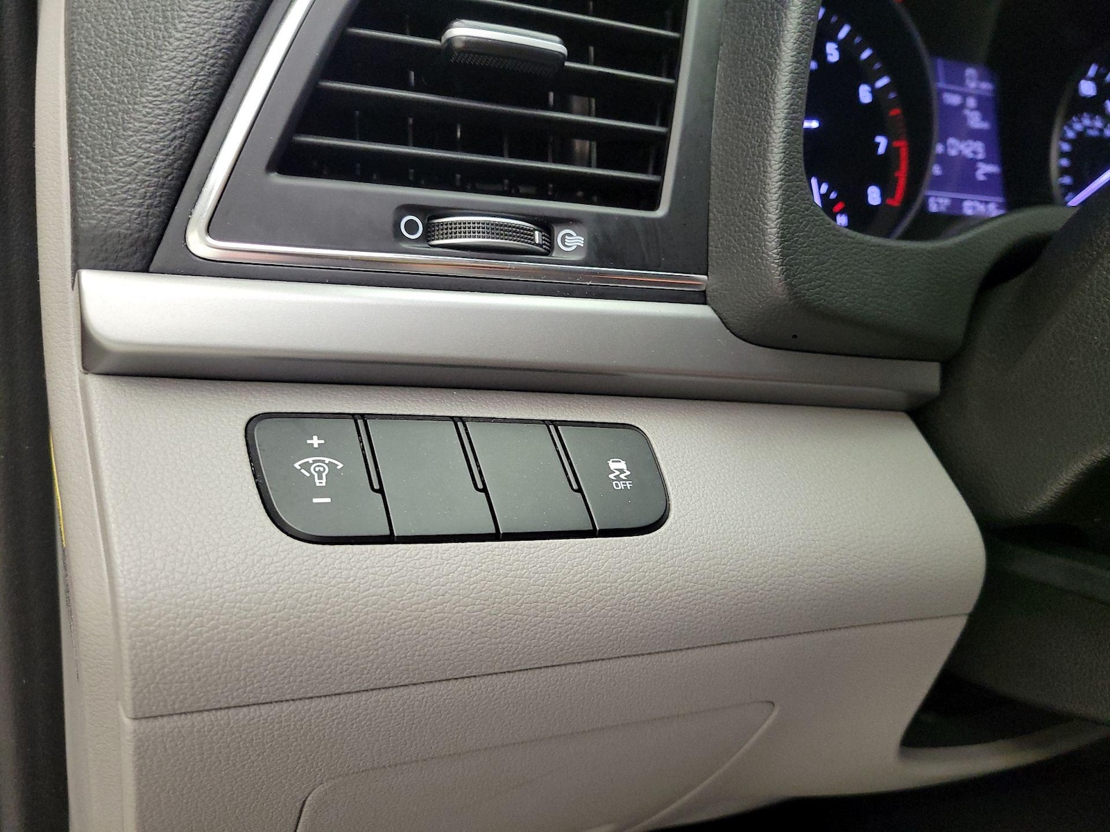 2018 Hyundai Elantra SE - Photo 14