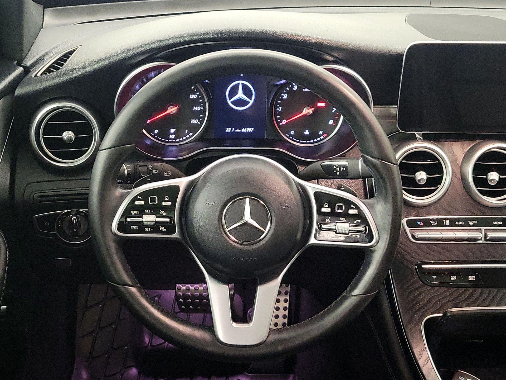 Thumbnail: 2020 Mercedes-Benz GLC - 10