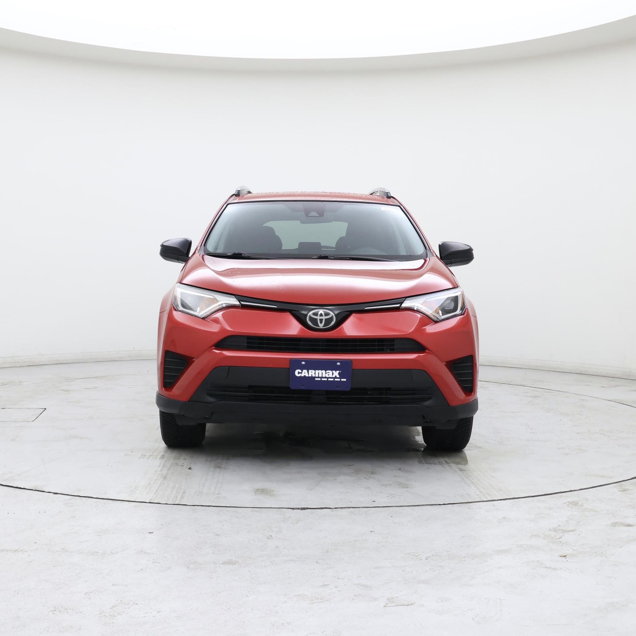 Thumbnail: 2017 Toyota RAV4 - 5