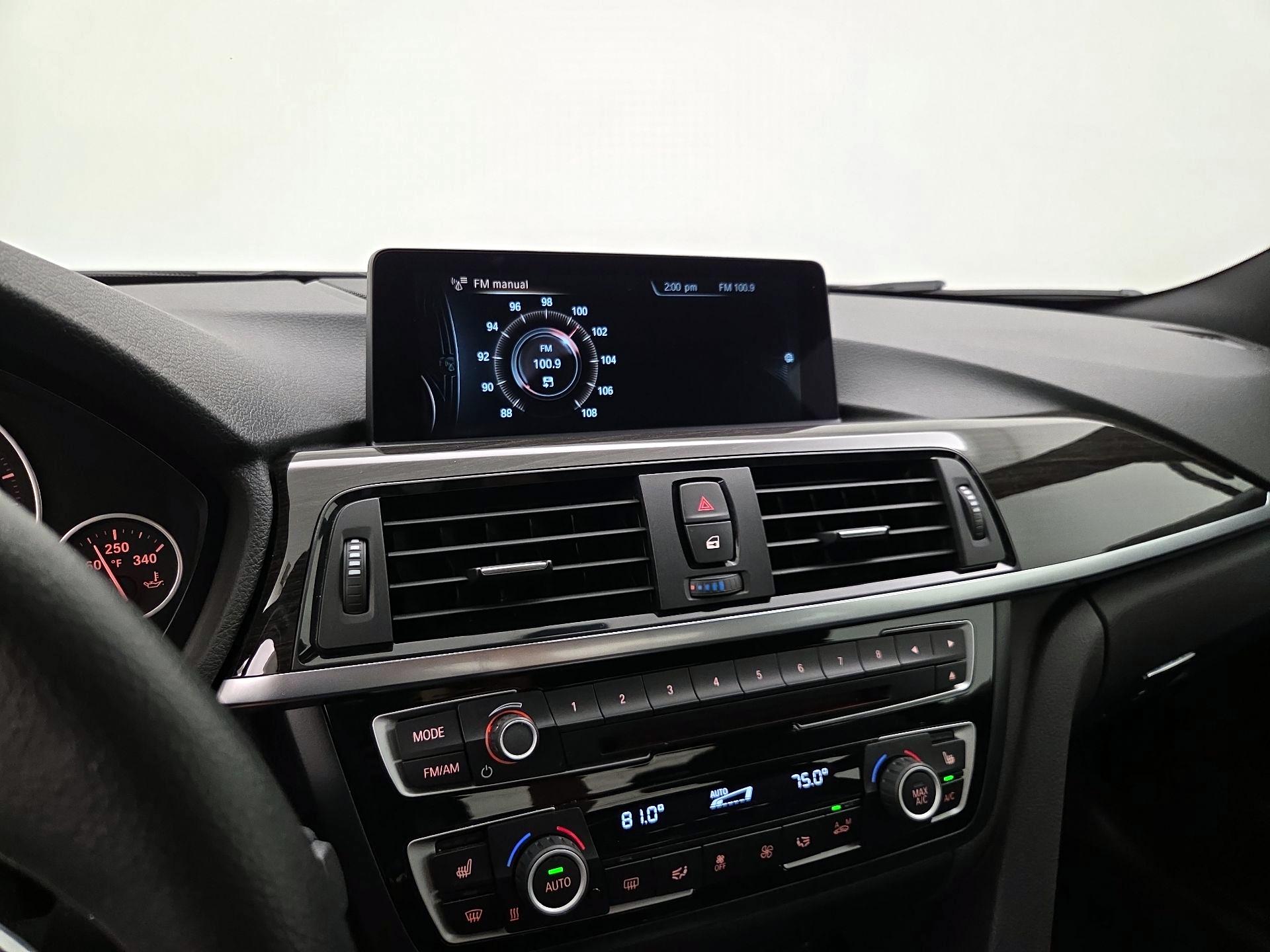 Thumbnail: 2016 BMW 4 Series - 16