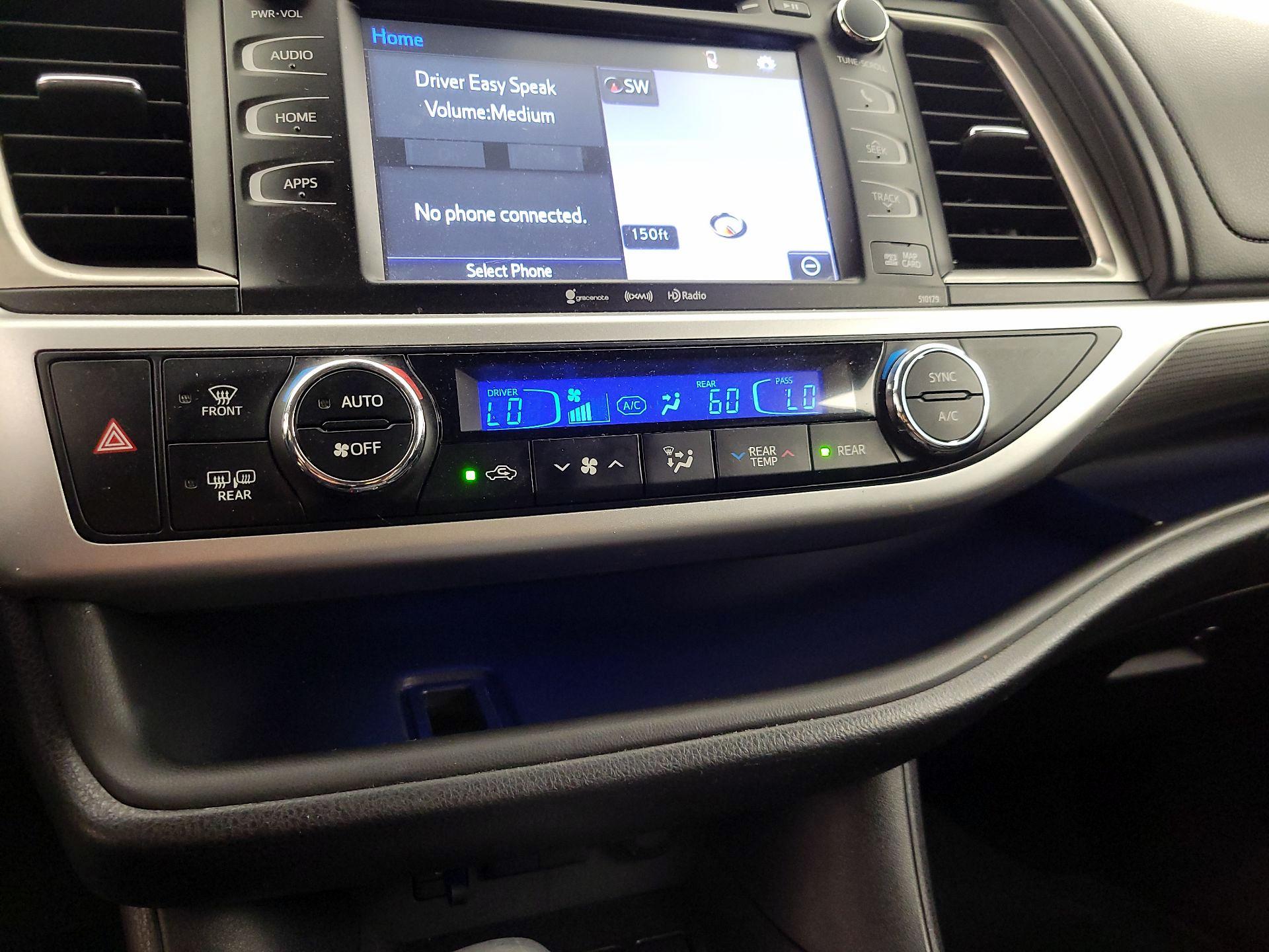 Thumbnail: 2017 Toyota Highlander - 17