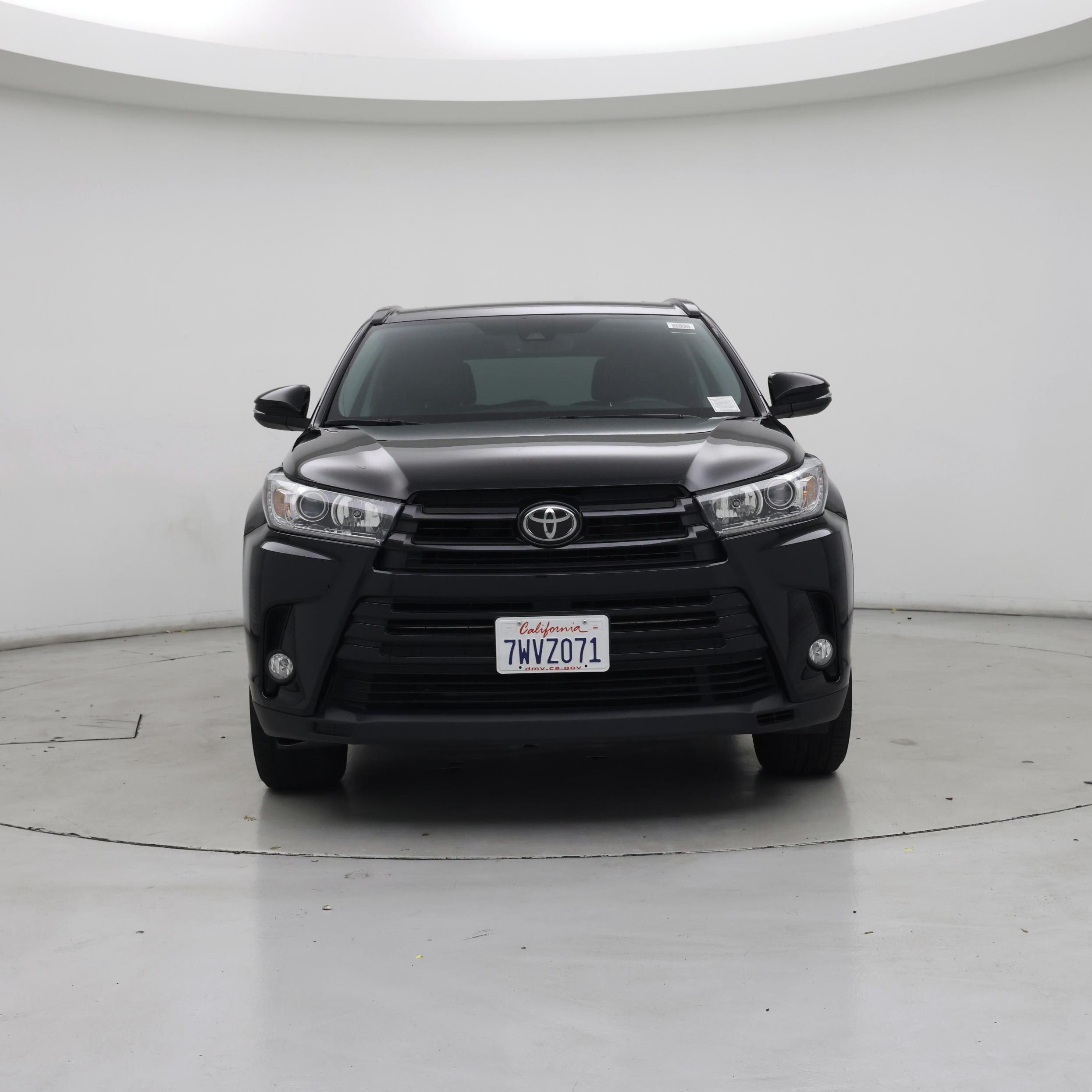 Thumbnail: 2017 Toyota Highlander - 5