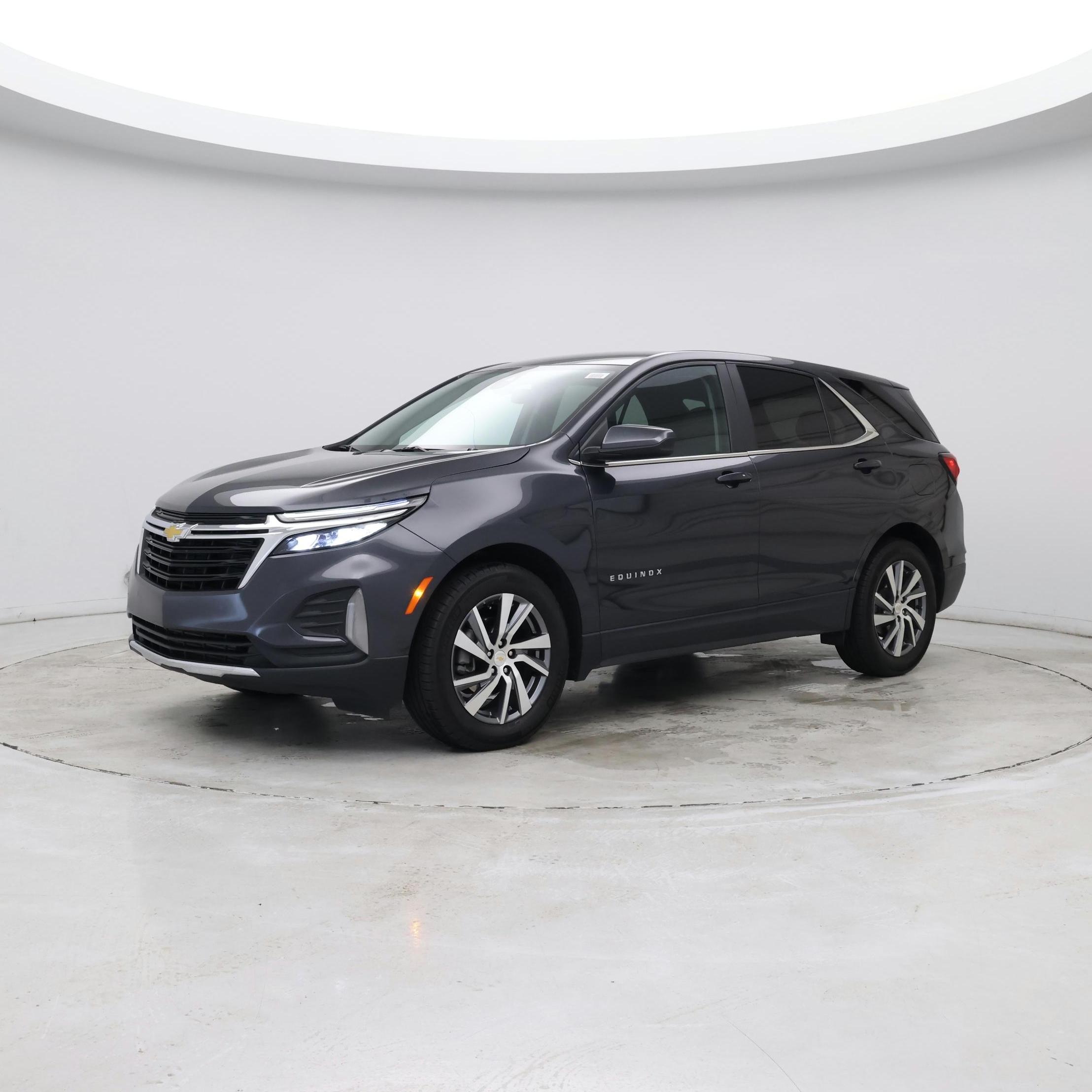 Thumbnail: 2023 Chevrolet Equinox - 3