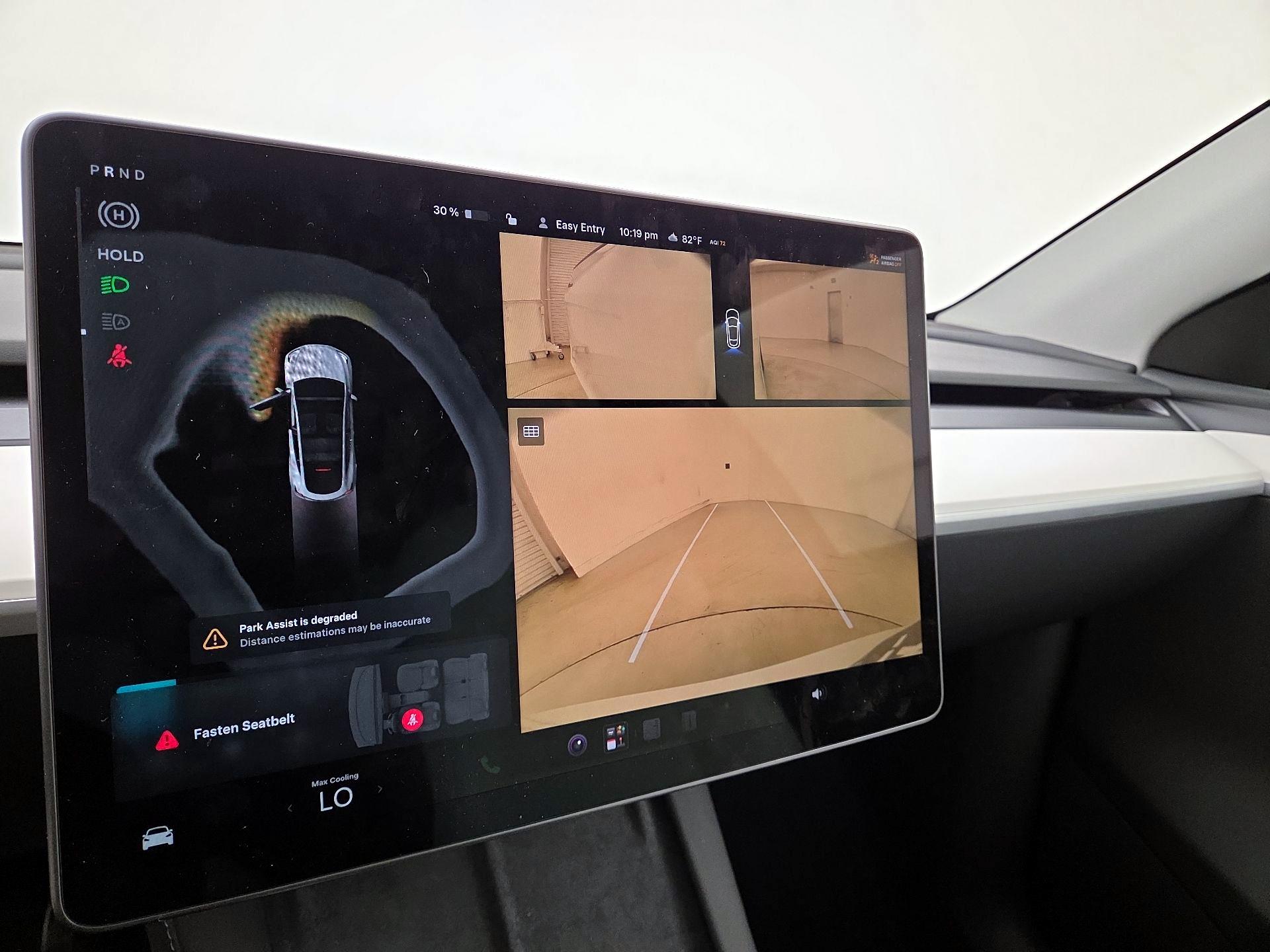 Thumbnail: 2025 Tesla Model Y - 15