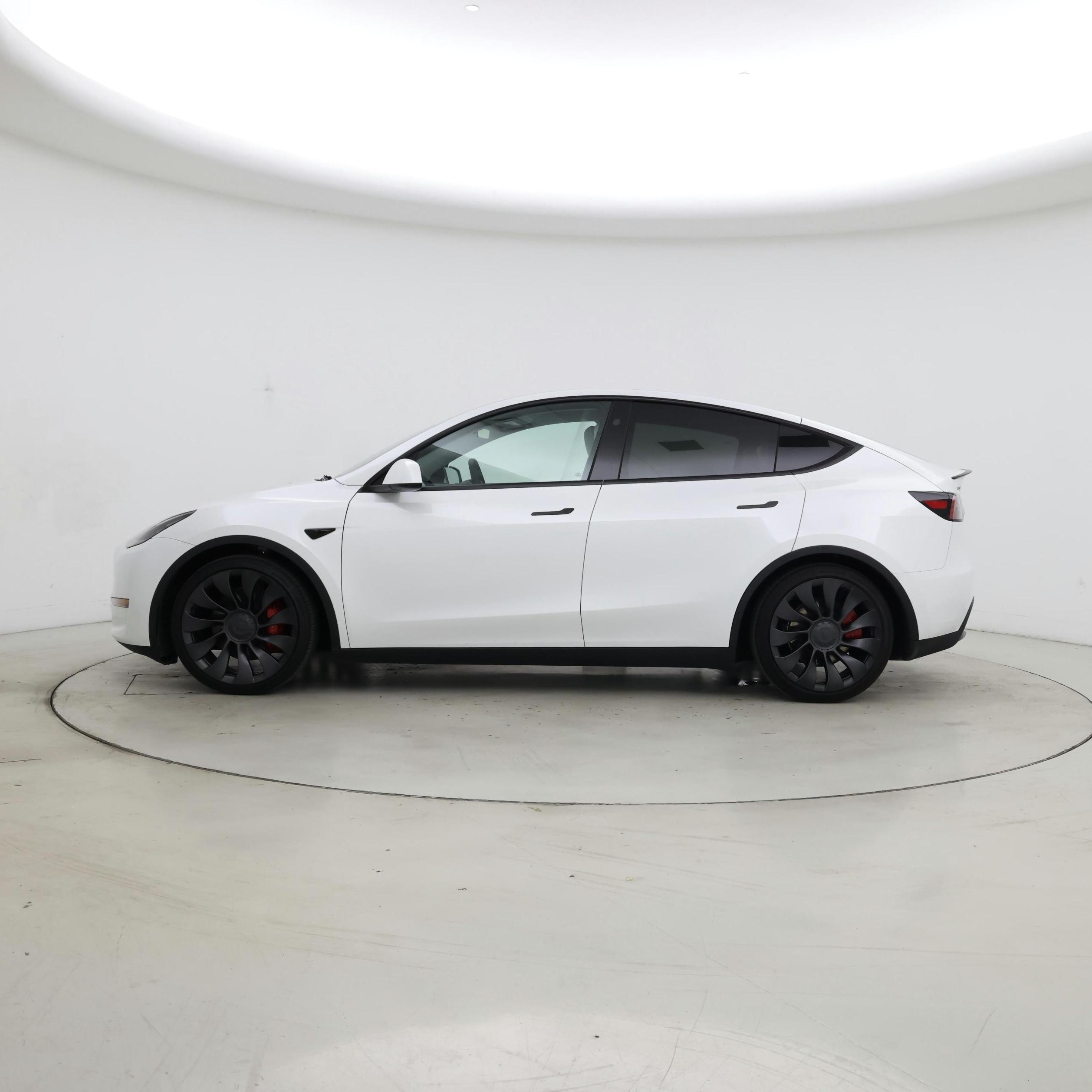 Thumbnail: 2025 Tesla Model Y - 3