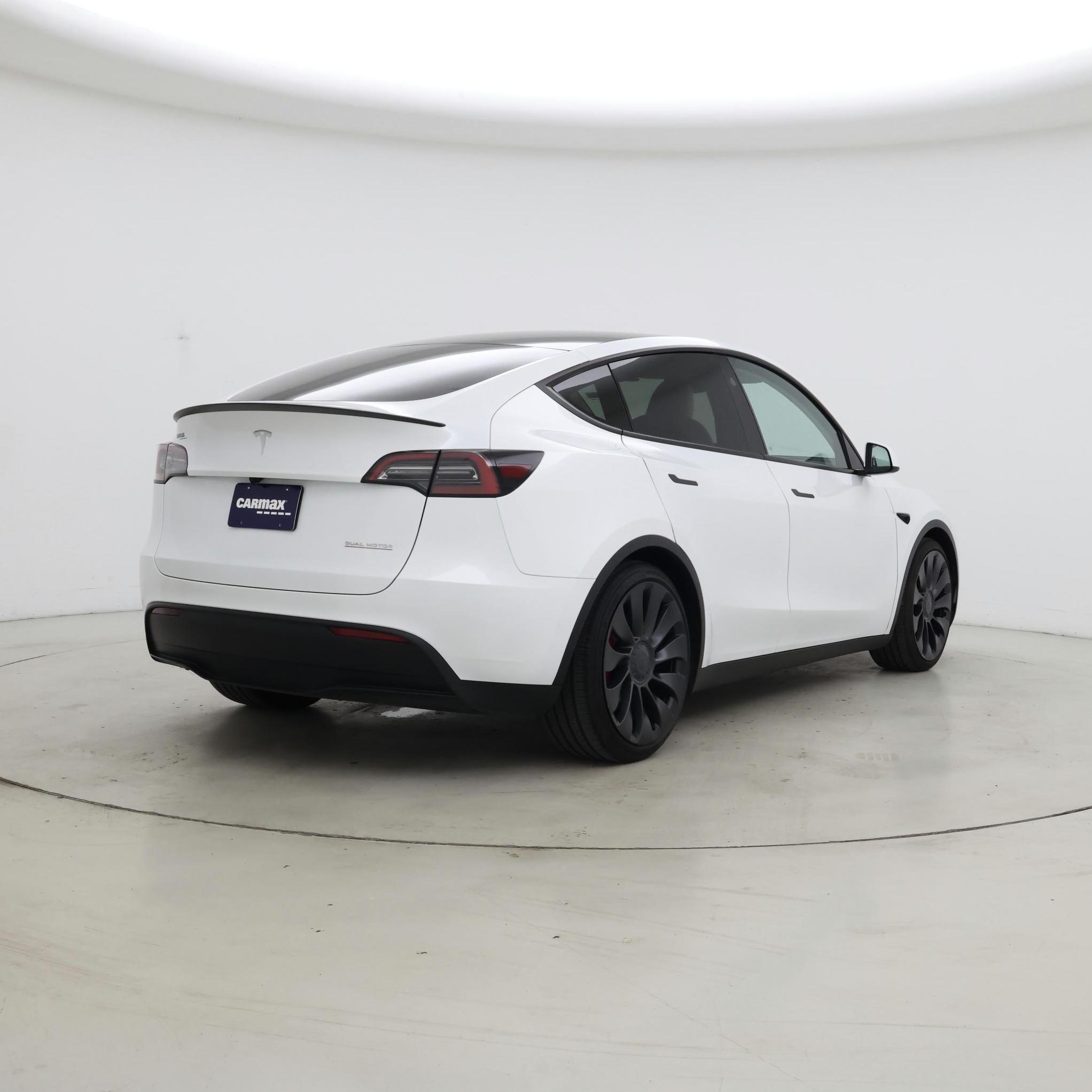 Thumbnail: 2025 Tesla Model Y - 8