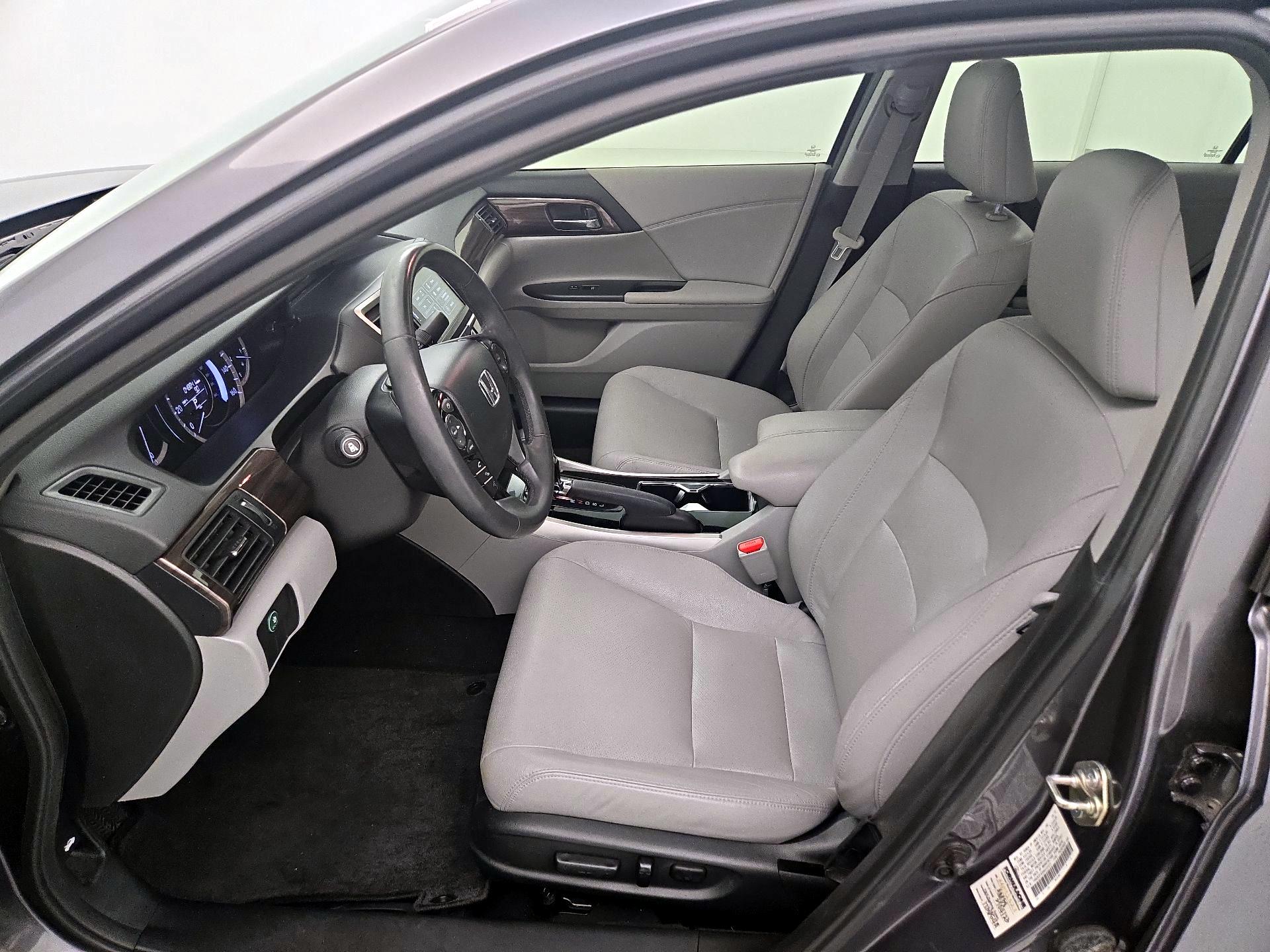 Thumbnail: 2017 Honda Accord - 11