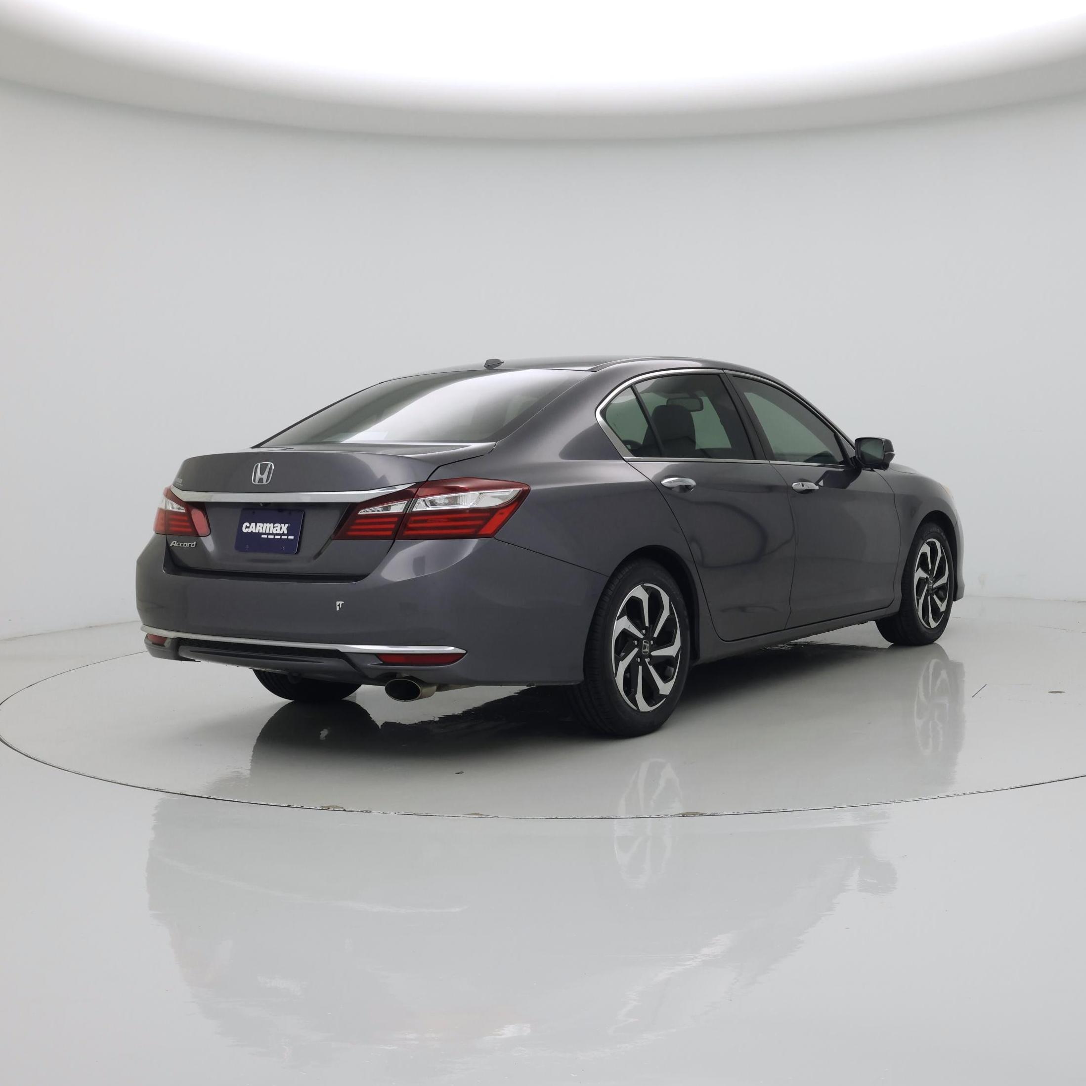 Thumbnail: 2017 Honda Accord - 8
