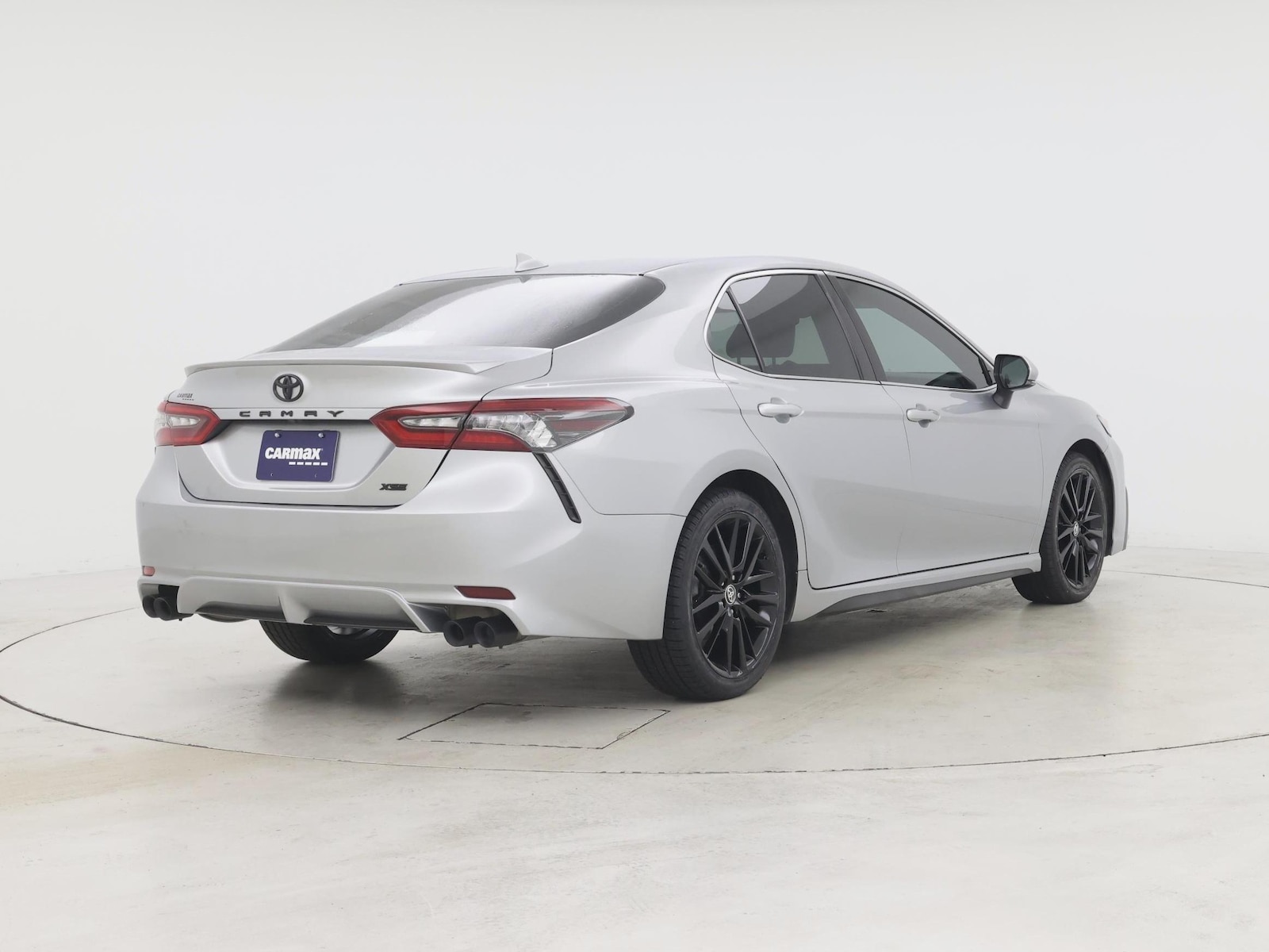2021 Toyota Camry XSE - Photo 9