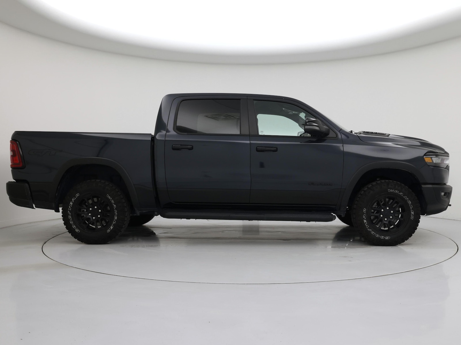 2025 RAM Ram 1500 Pickup Rebel - Photo 8