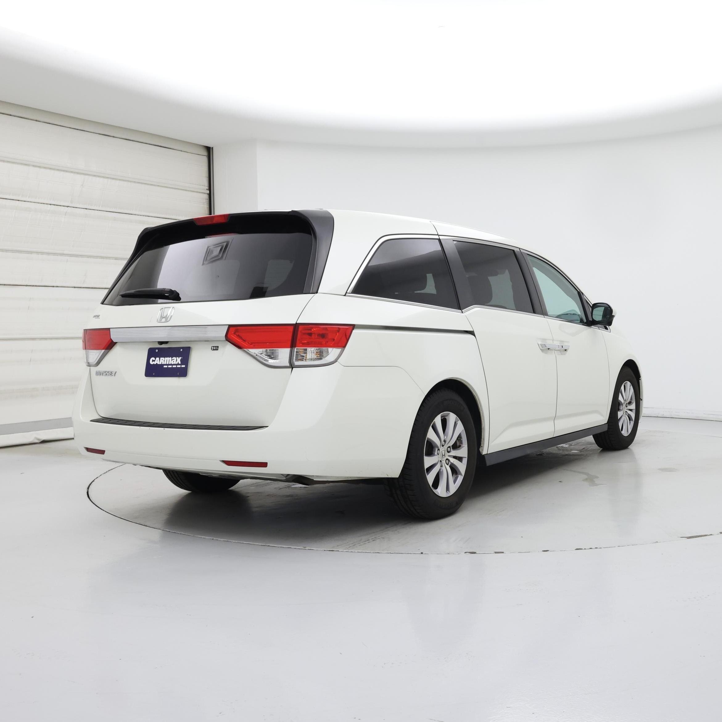 Thumbnail: 2016 Honda Odyssey - 8