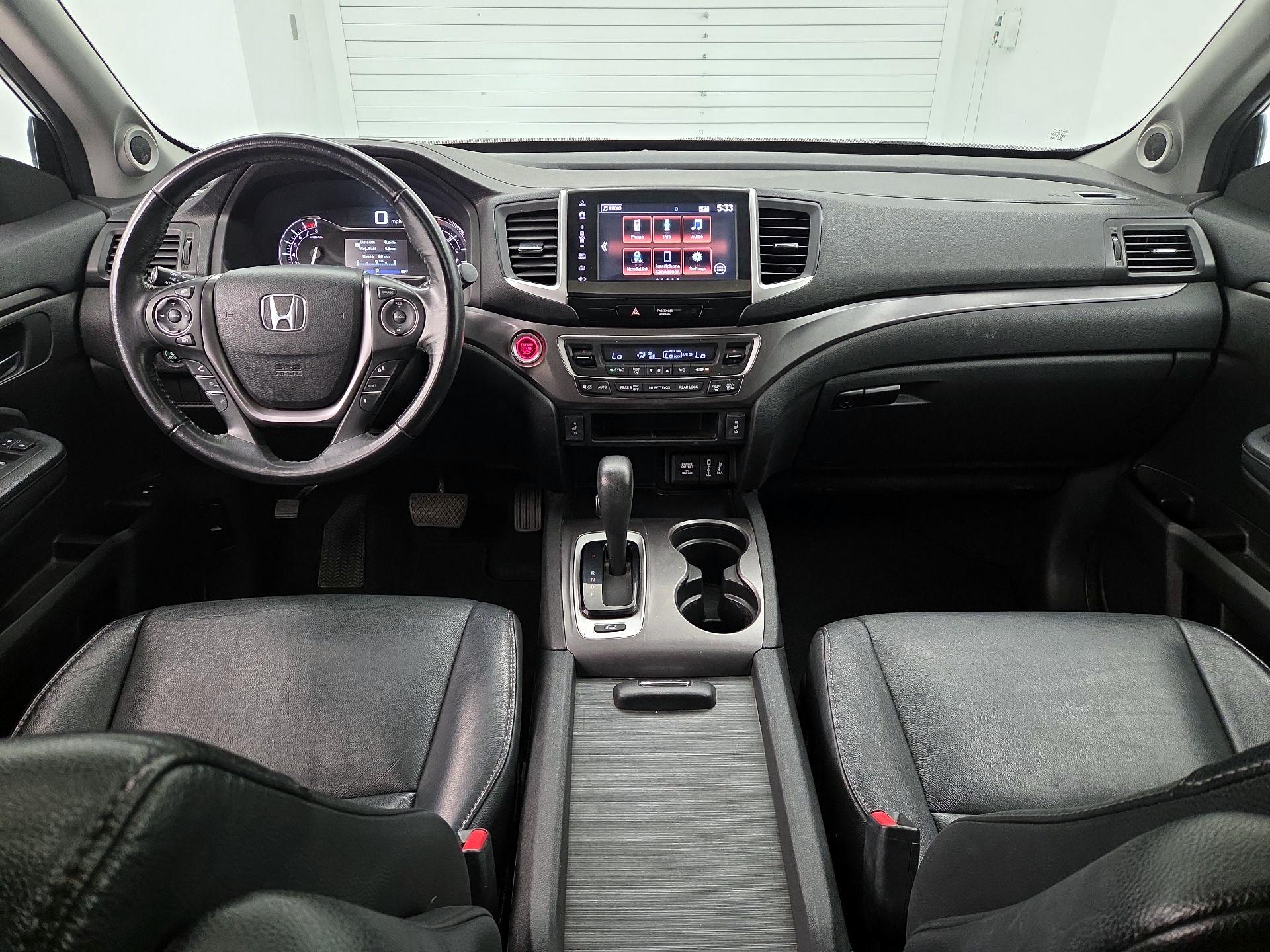 Thumbnail: 2018 Honda Pilot - 9
