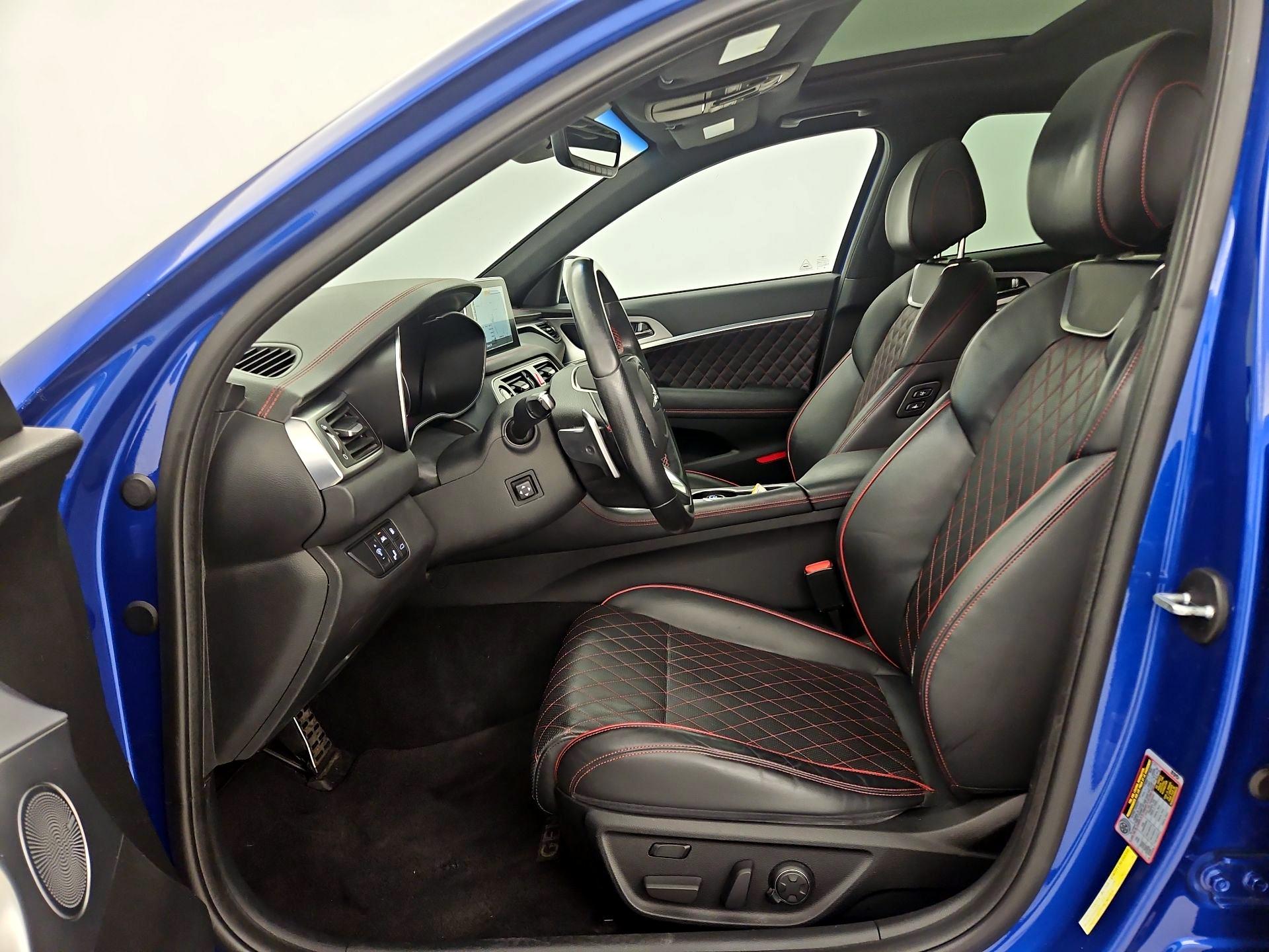 Thumbnail: 2019 Genesis G70 - 11