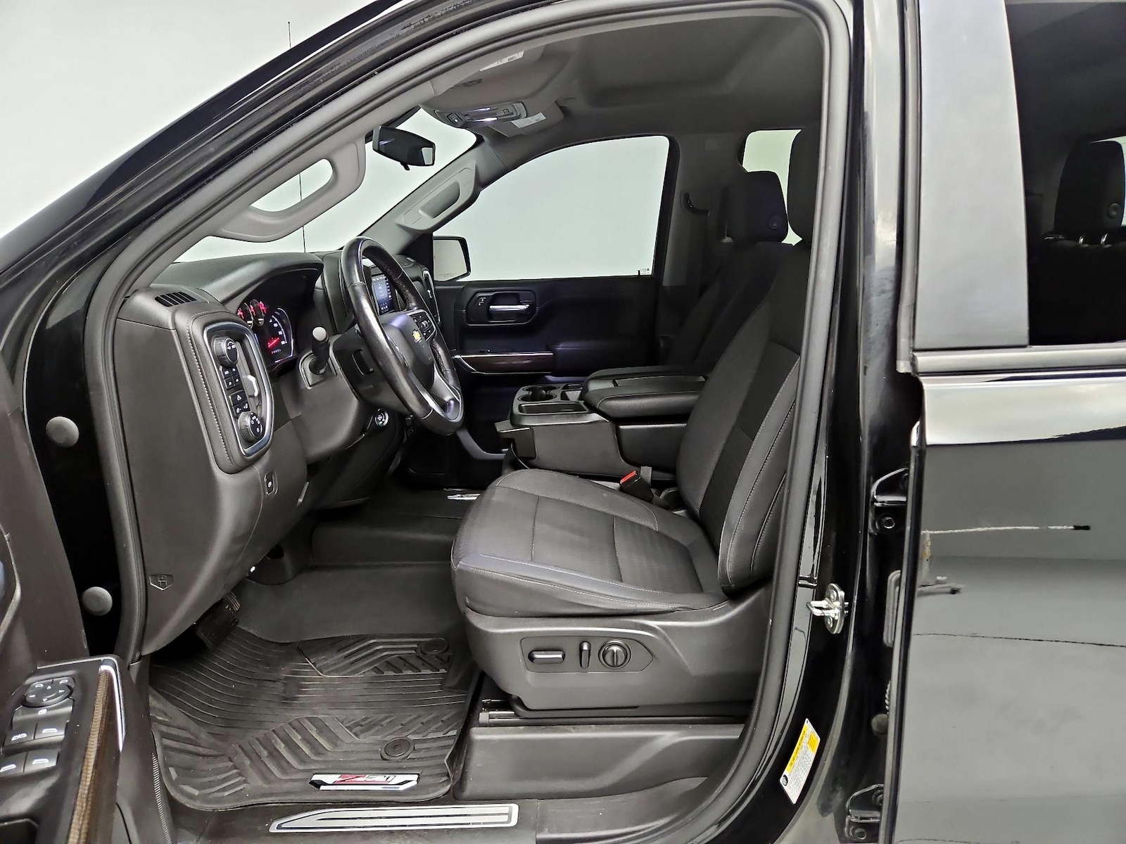 2021 Chevrolet Silverado 1500 LT - Photo 12
