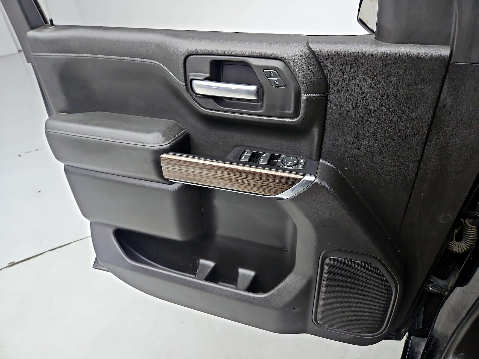 2021 Chevrolet Silverado 1500 LT - Photo 13
