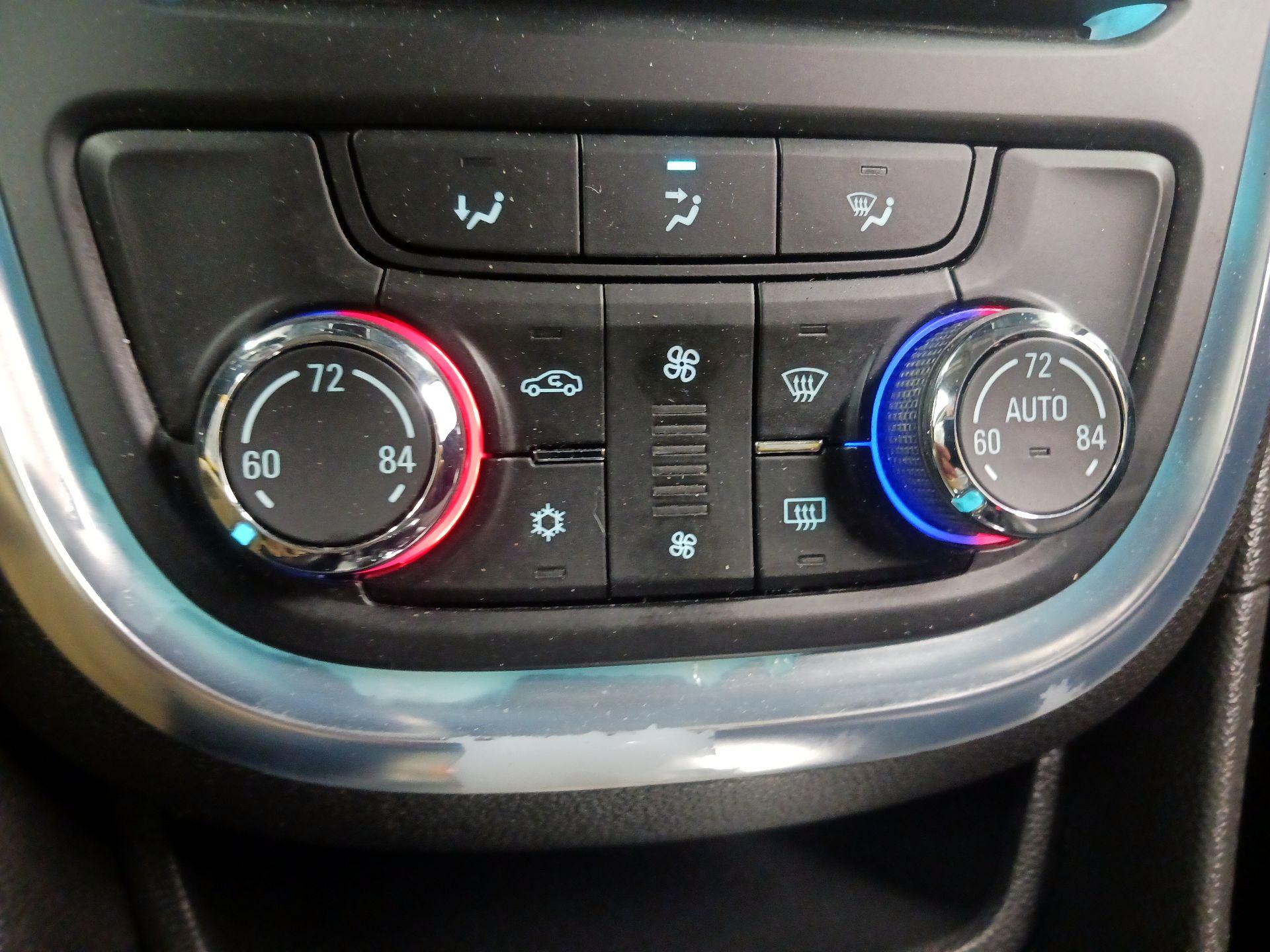 Thumbnail: 2016 Buick Encore - 16