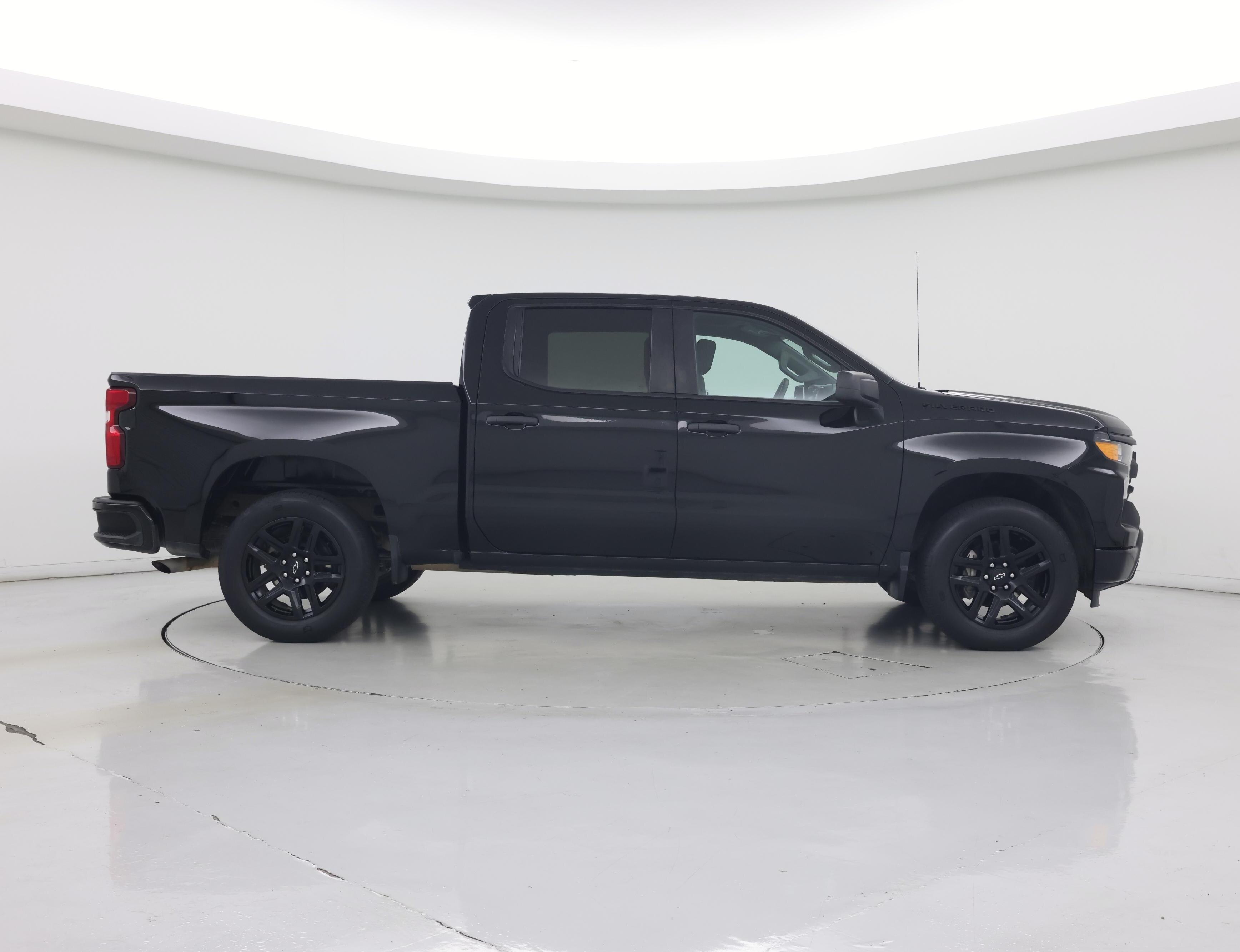 Thumbnail: 2023 Chevrolet Silverado 1500 - 7