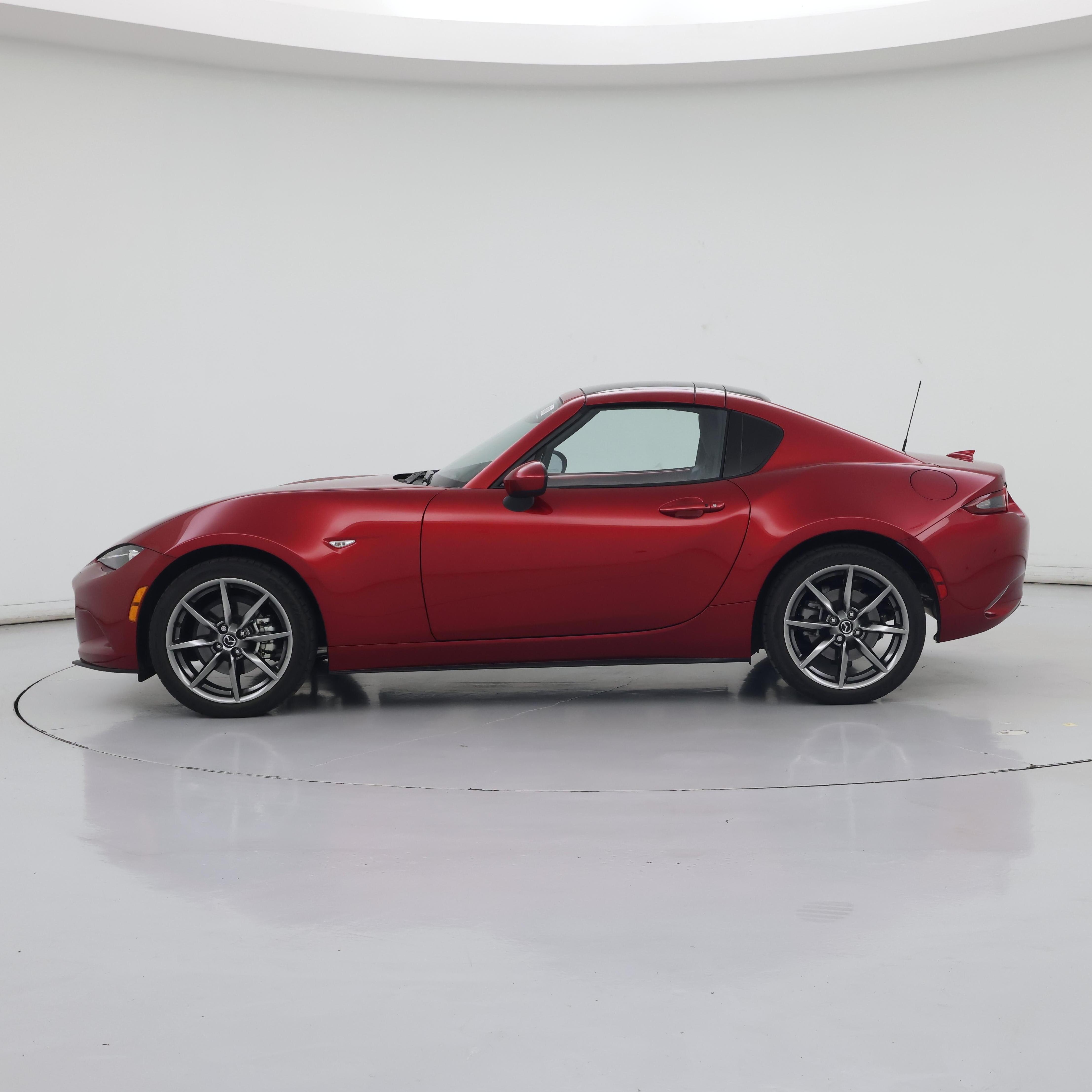 Thumbnail: 2021 Mazda MX-5 Miata - 3