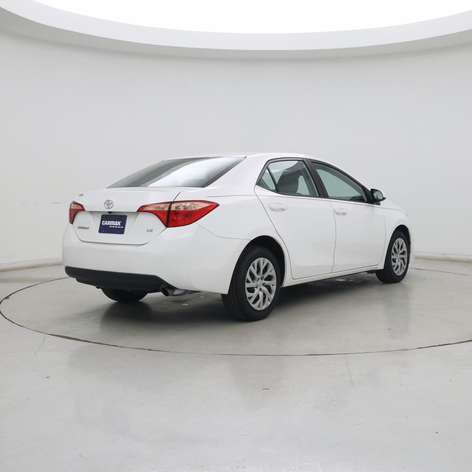 Thumbnail: 2017 Toyota Corolla - 8