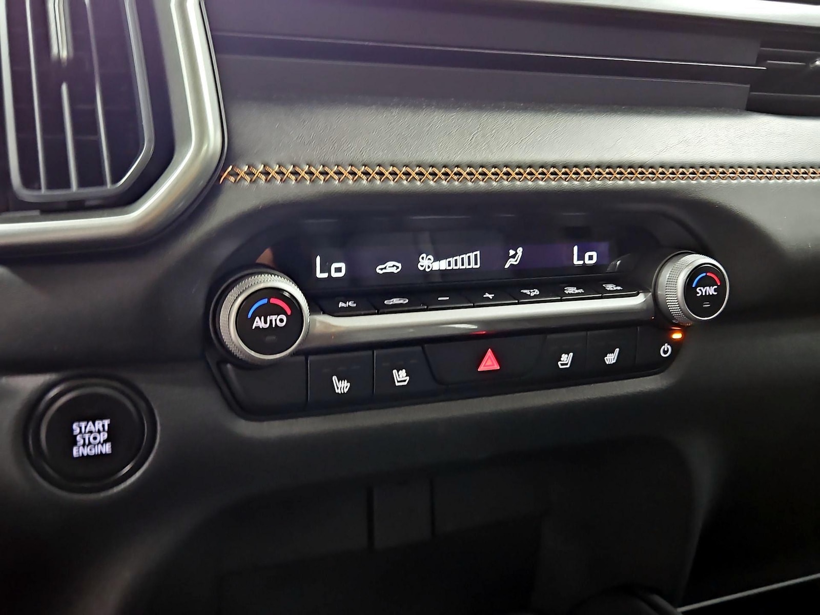 2026 Mazda CX-50 Premium - Photo 17