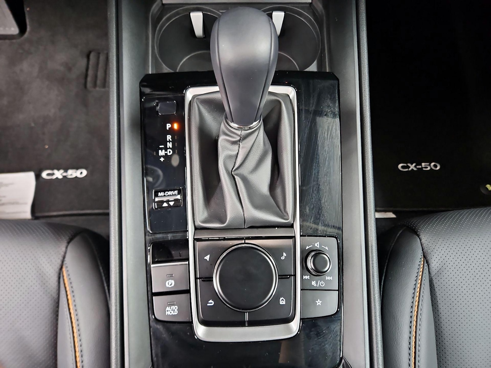 2026 Mazda CX-50 Premium - Photo 18
