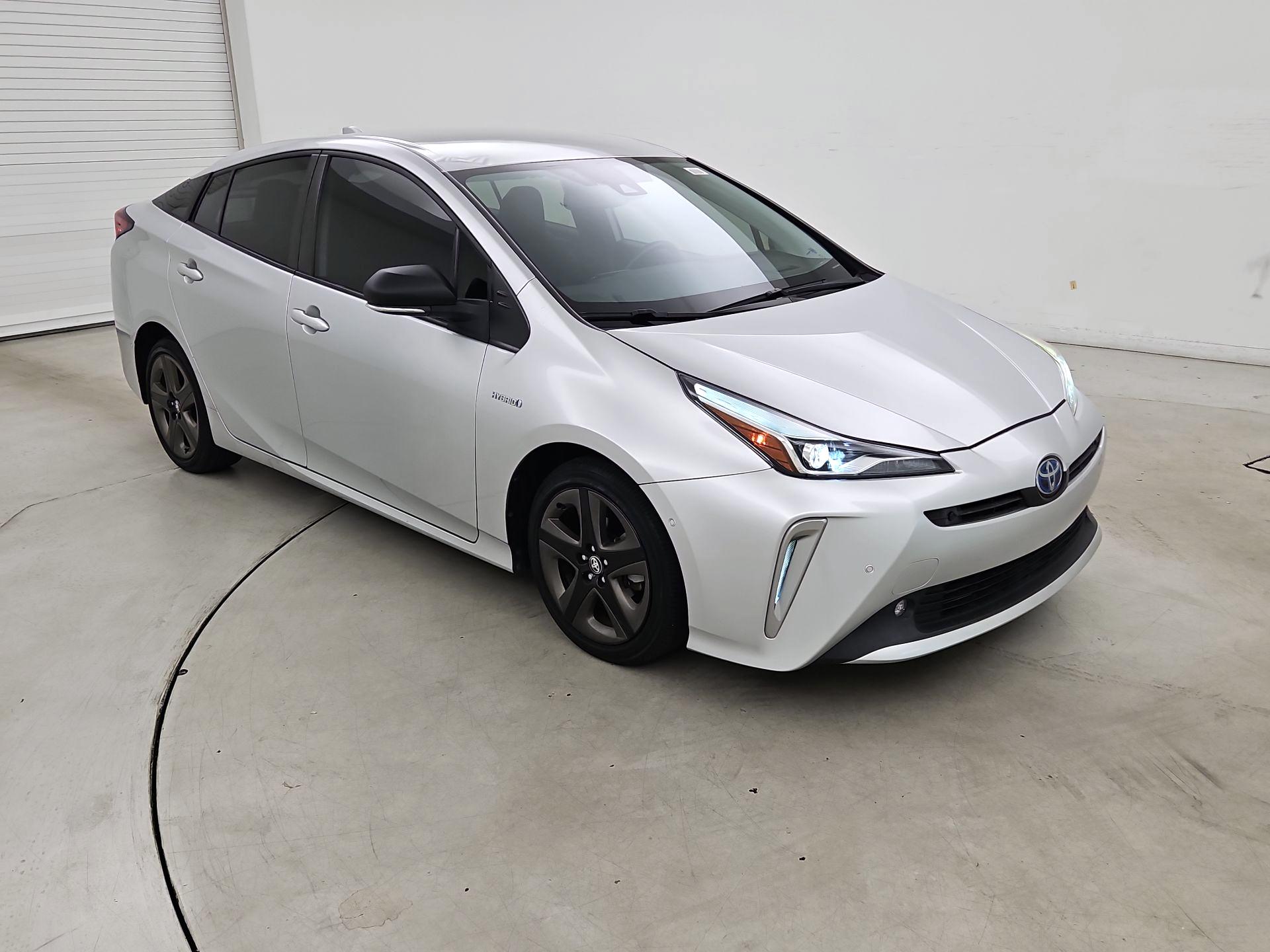 Thumbnail: 2022 Toyota Prius - 1