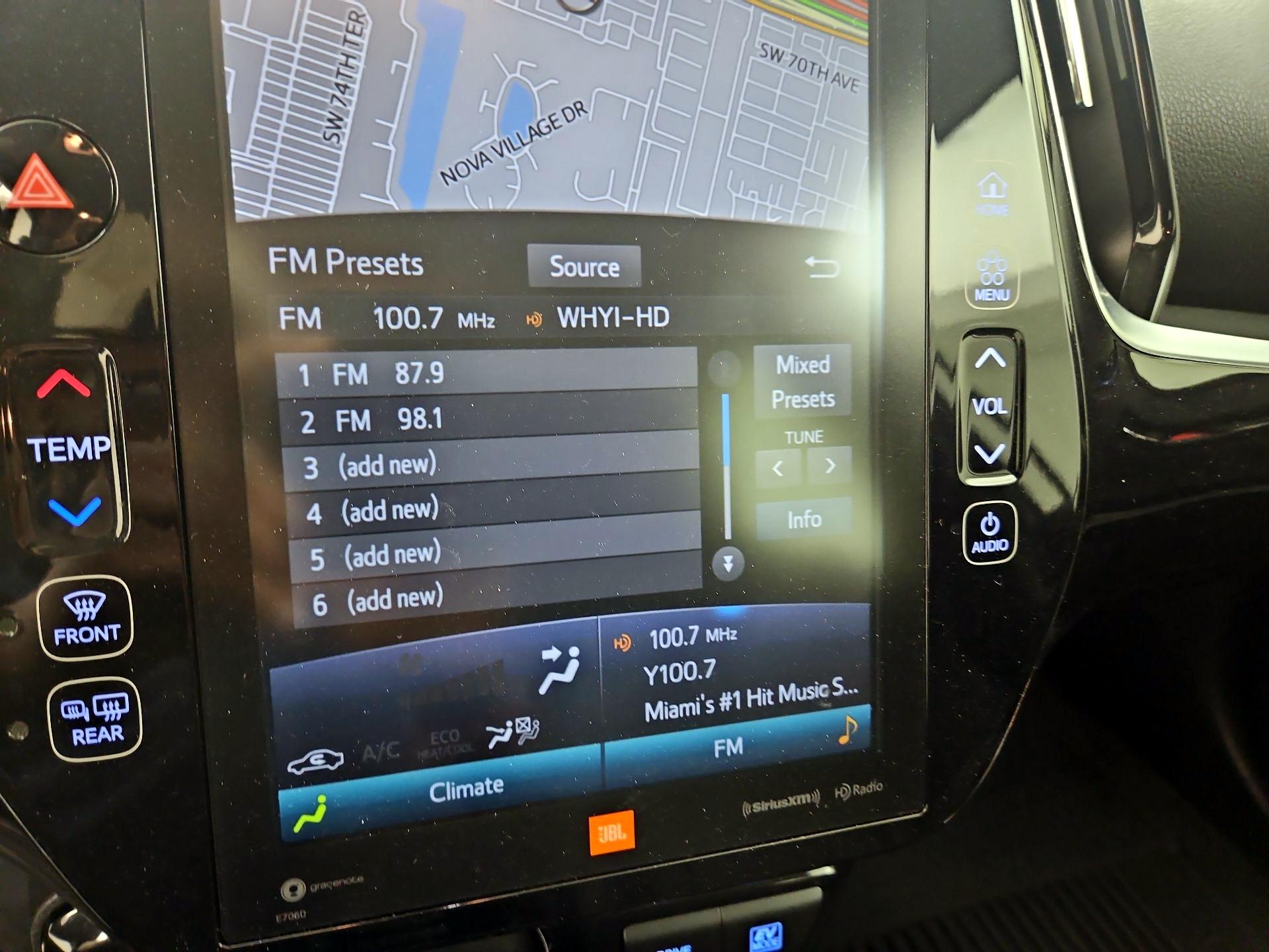 Thumbnail: 2022 Toyota Prius - 14