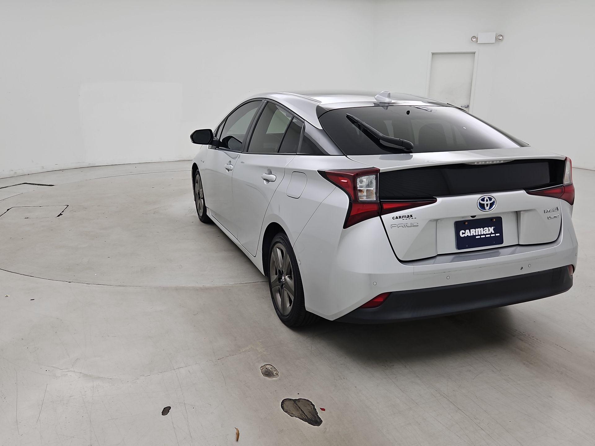 Thumbnail: 2022 Toyota Prius - 7