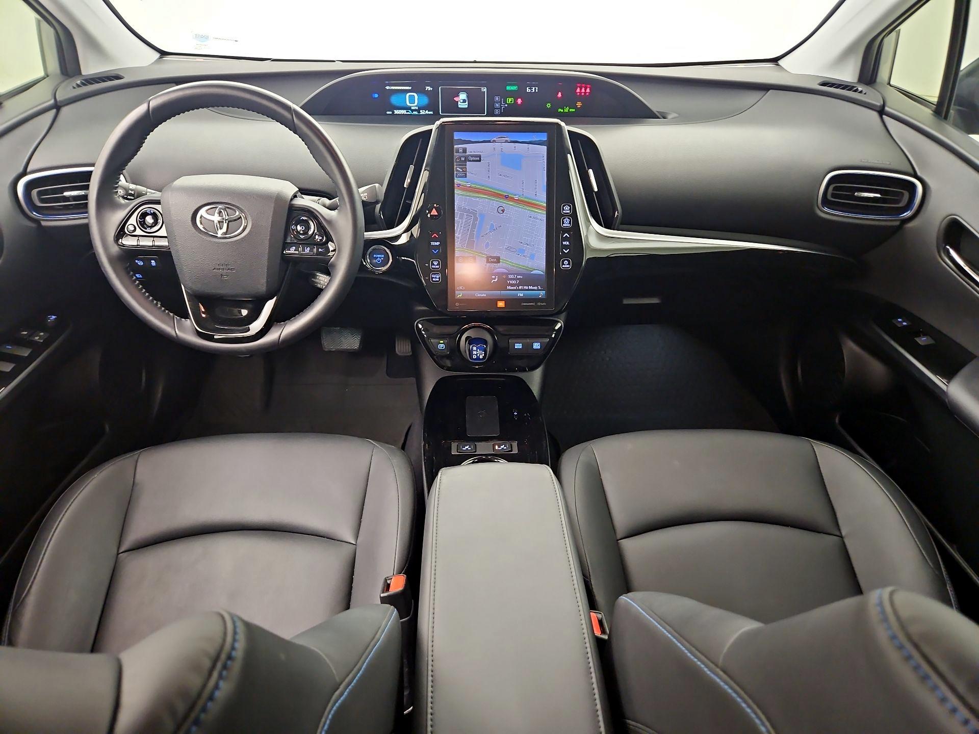 Thumbnail: 2022 Toyota Prius - 8